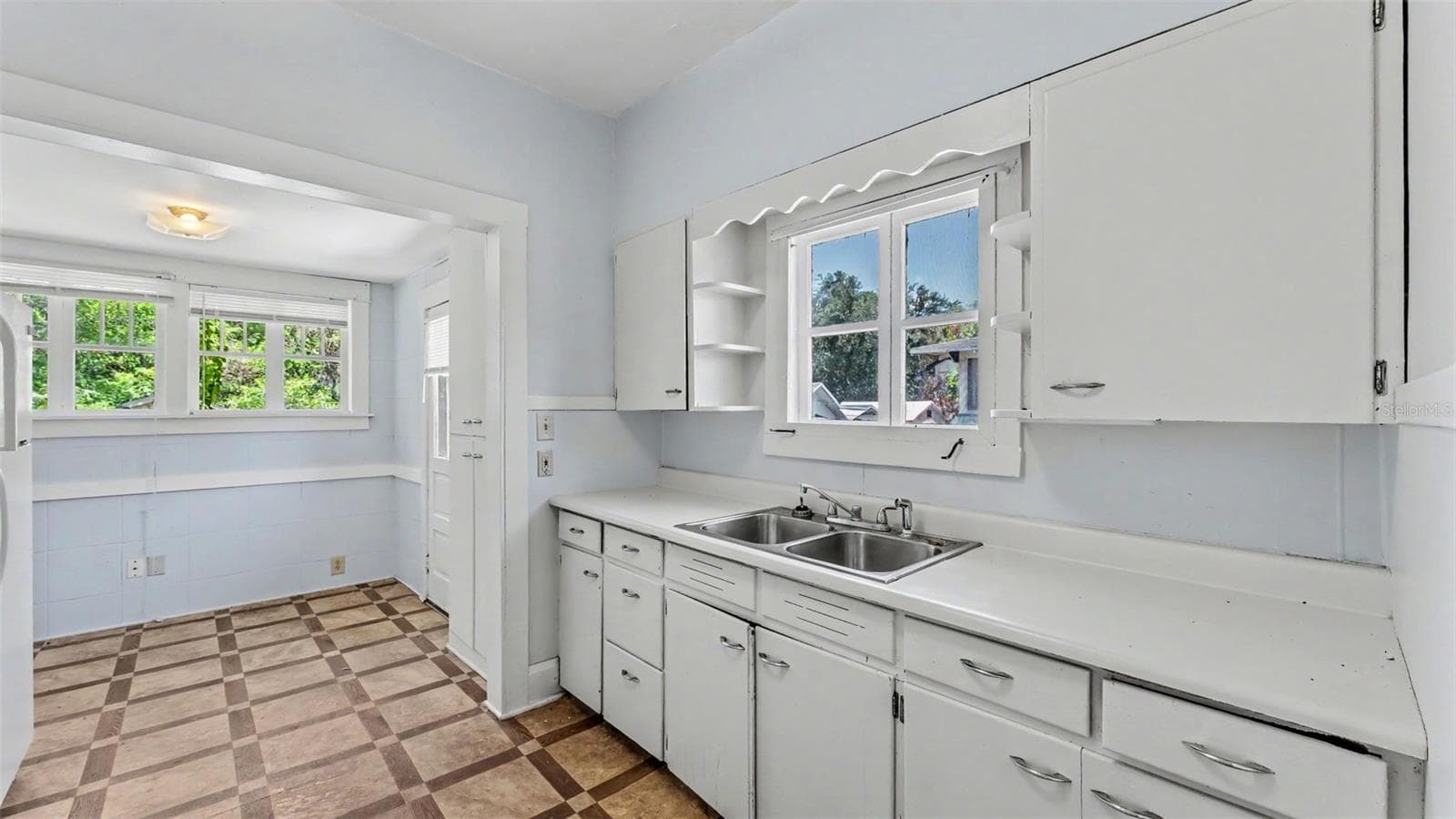Single Family Residence at 506 S MCKAY AVE, LAKELAND, photo 13 of 23