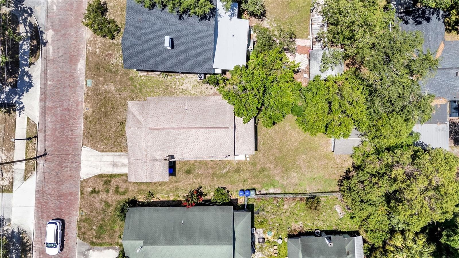 Single Family Residence at 506 S MCKAY AVE, LAKELAND, photo 22 of 23