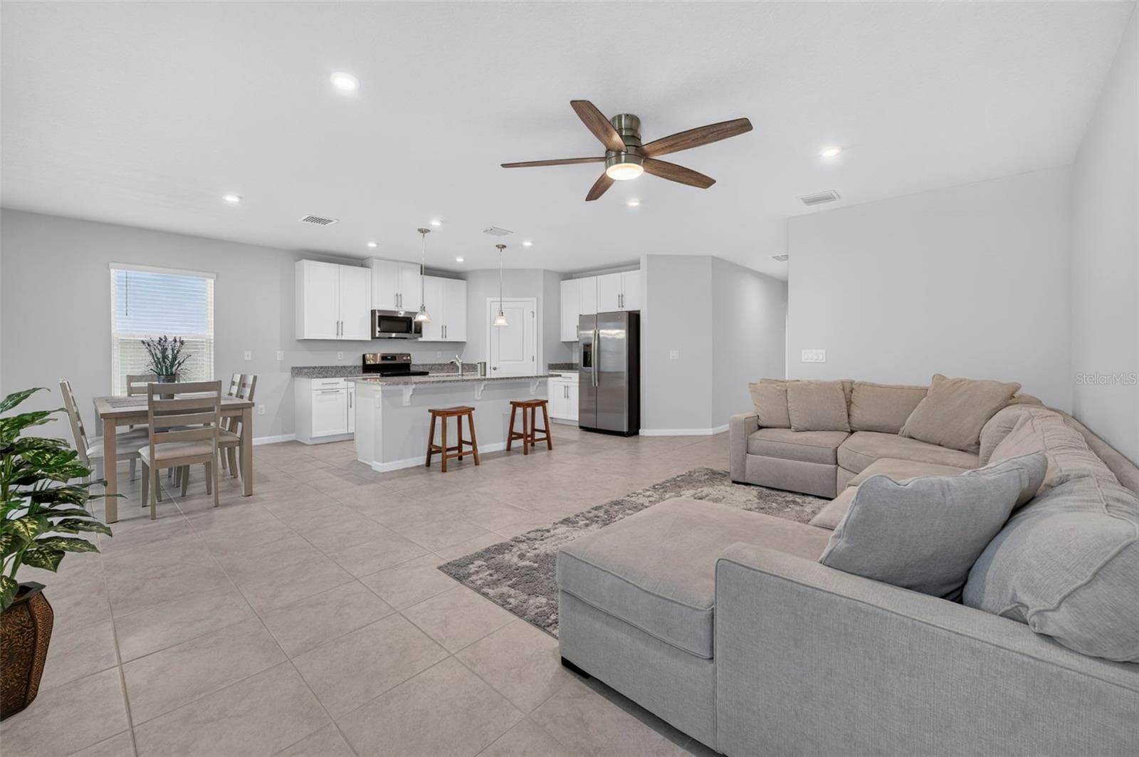 Single Family Residence at 306 EAGLE HARBOR WAY, DAYTONA BEACH, photo 4 of 48