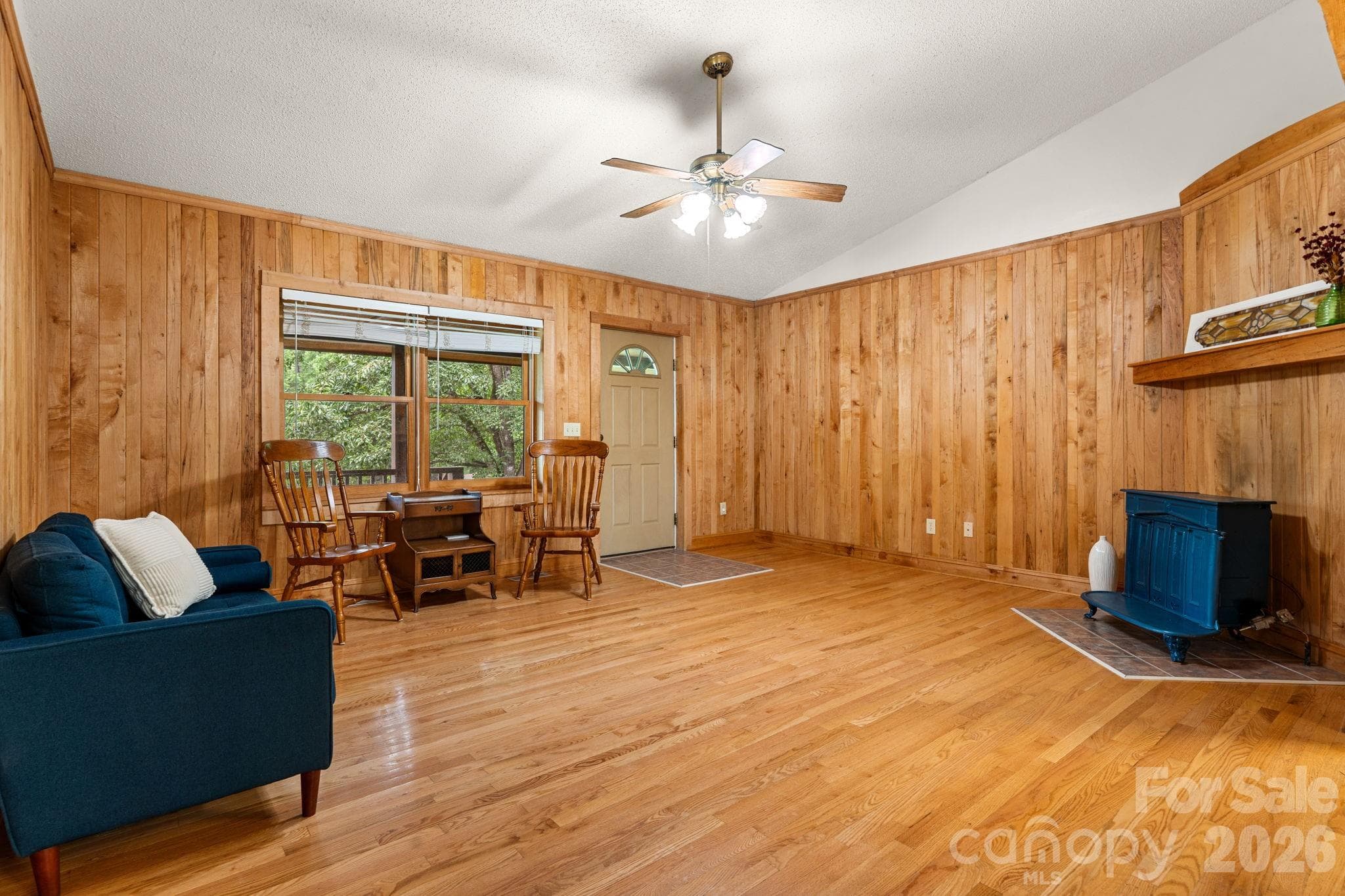 Single Family Residence at 633 Wilson Lane, Boone, photo 4 of 42