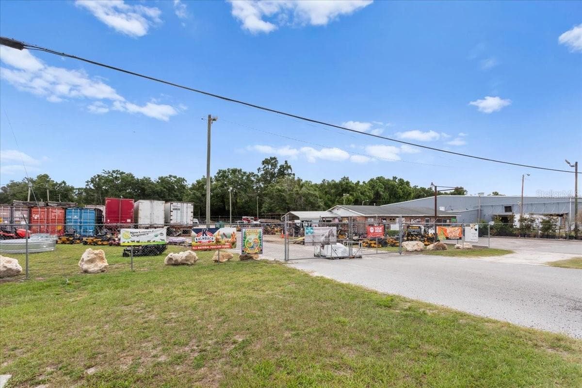 Business at 17962 NW US HIGHWAY 441, HIGH SPRINGS, photo 5 of 18
