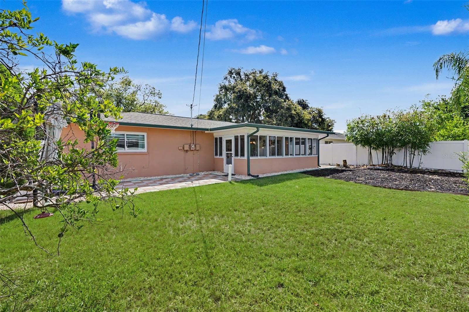 Single Family Residence at 2061 FAIR OAK DR, CLEARWATER, photo 22 of 28