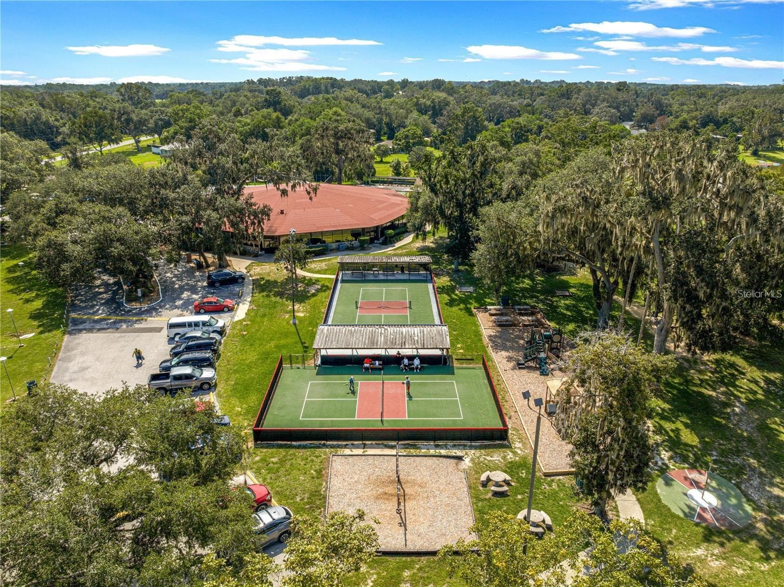 Silver Spring Shores Community Center - 1111 HICKORY RD, OCALA