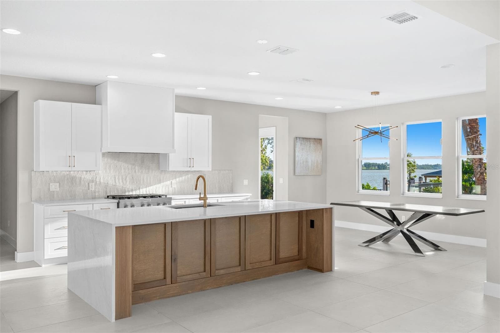 Single Family Residence at 1144 HULL ISLAND DR, WINTER GARDEN, photo 19 of 64