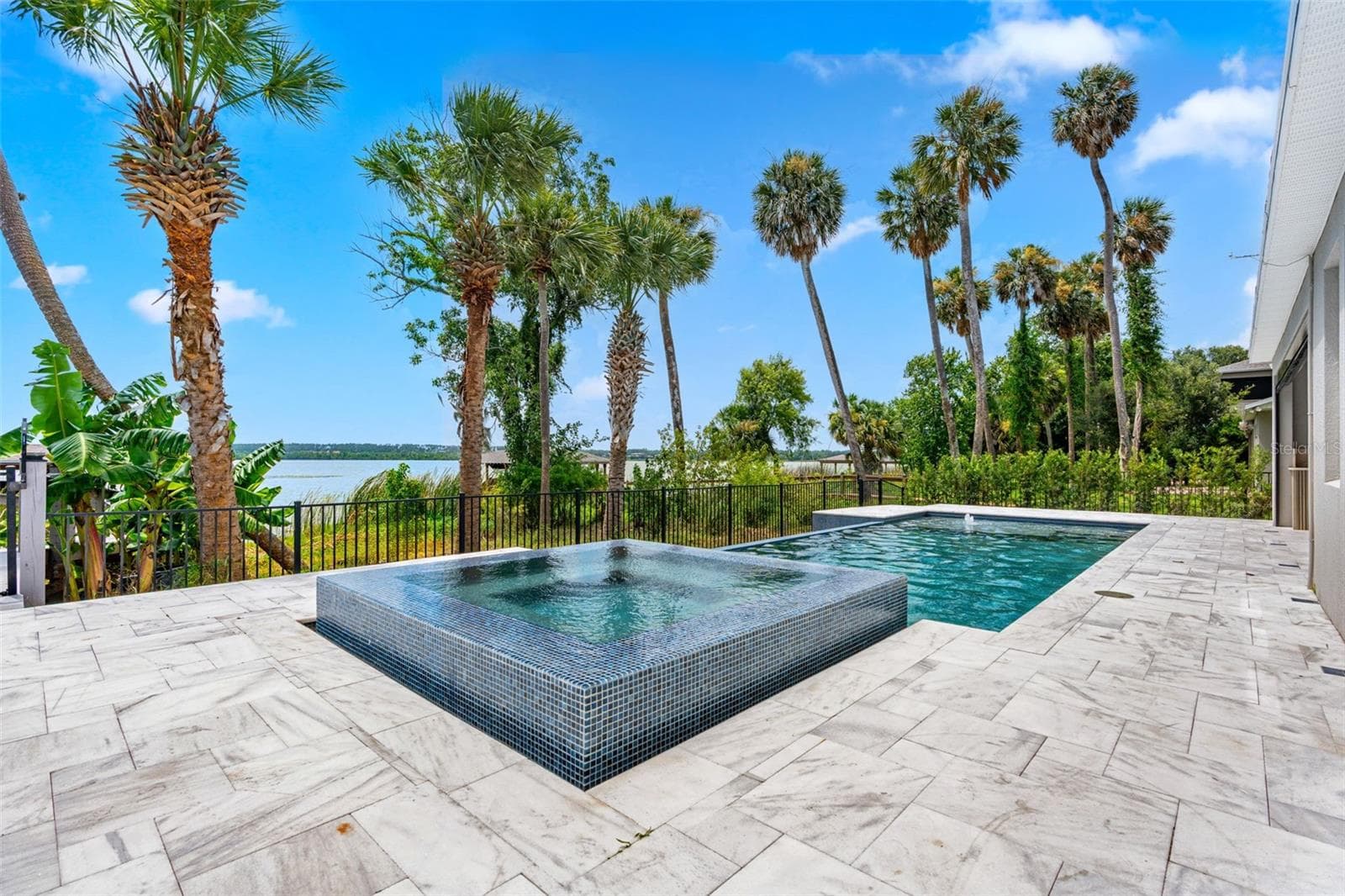 Single Family Residence at 1144 HULL ISLAND DR, WINTER GARDEN, photo 47 of 64