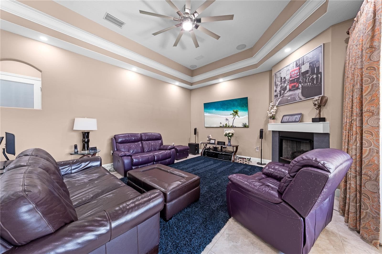 Tray Ceilings - 2557 HERITAGE GREEN AVE, DAVENPORT