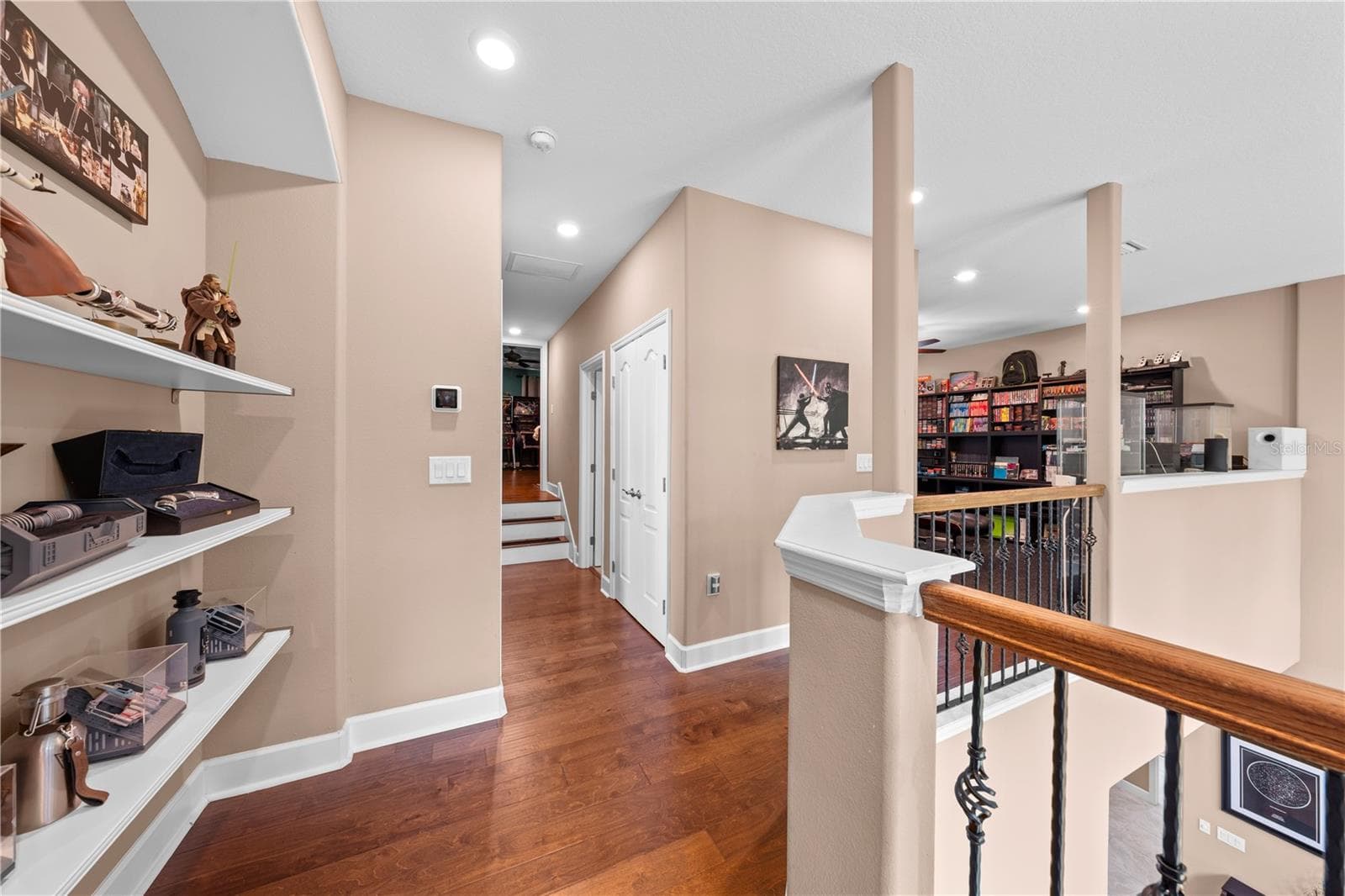 Up Stairs Landing - 2557 HERITAGE GREEN AVE, DAVENPORT