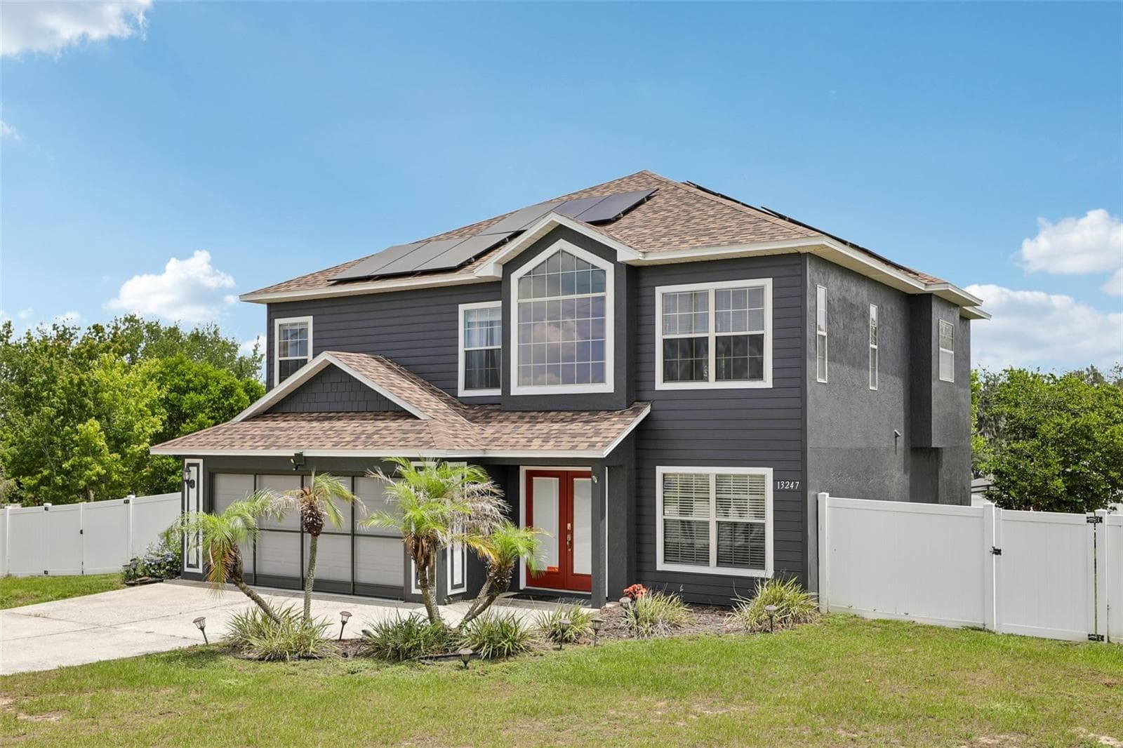 Single Family Residence at 13247 CASA VERDE CIR, ASTATULA, photo 2 of 53