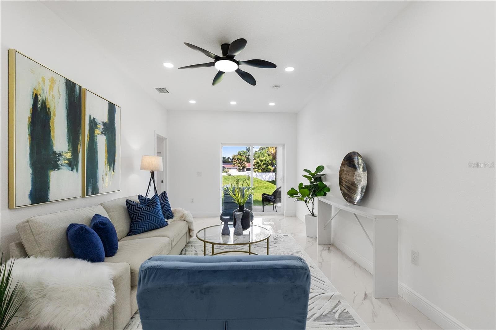 Single Family Residence at 8314 N PADDOCK AVE, TAMPA, photo 10 of 41
