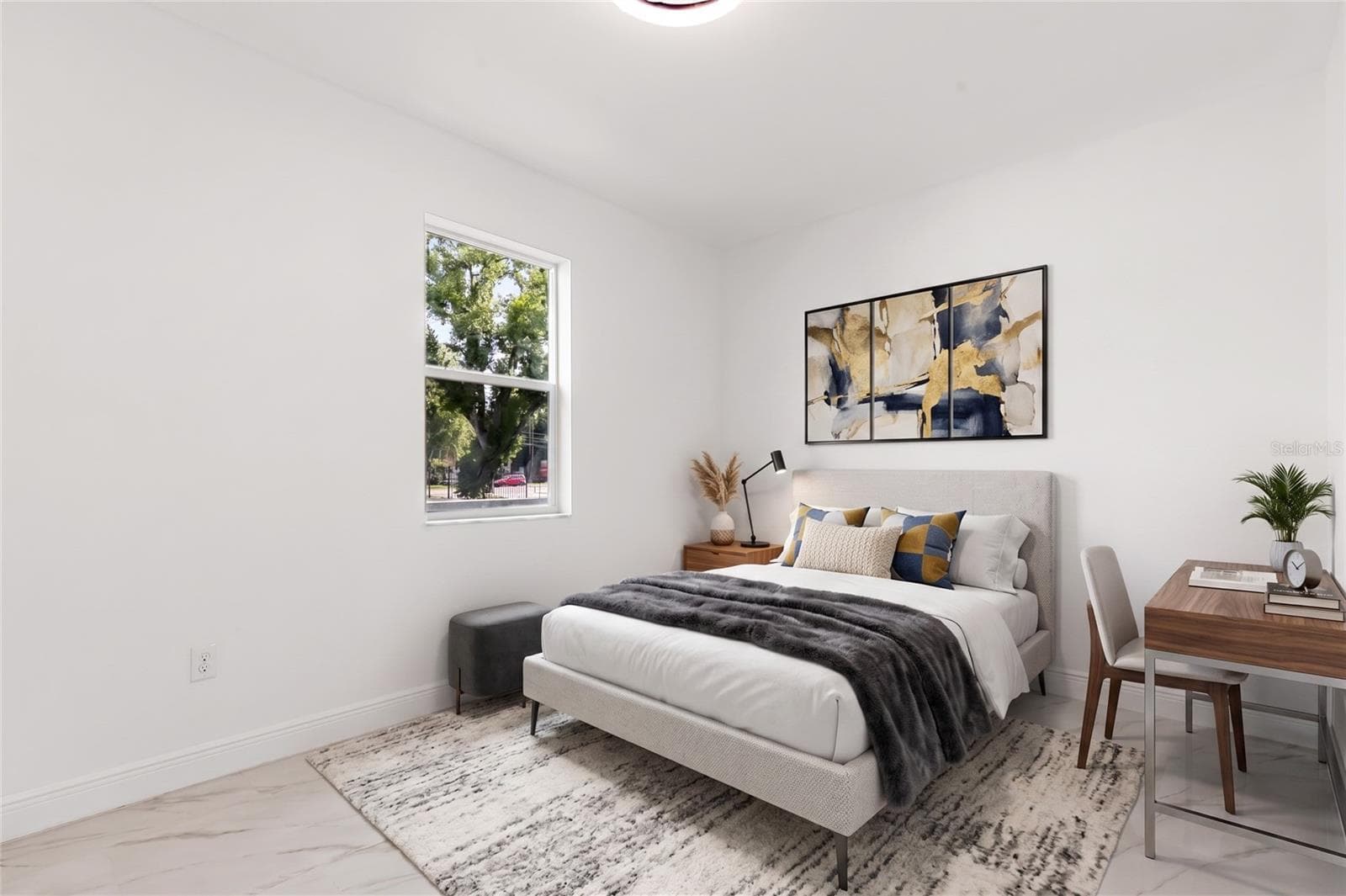 virtual staging - 8314 N PADDOCK AVE, TAMPA