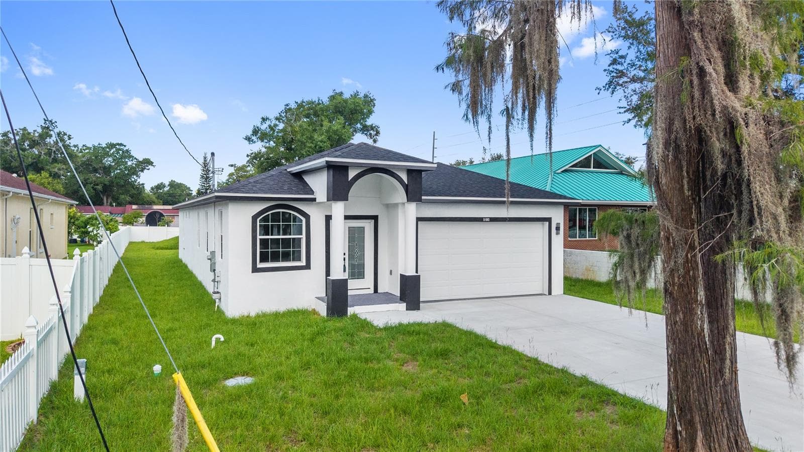 Single Family Residence at 8314 N PADDOCK AVE, TAMPA, photo 38 of 41