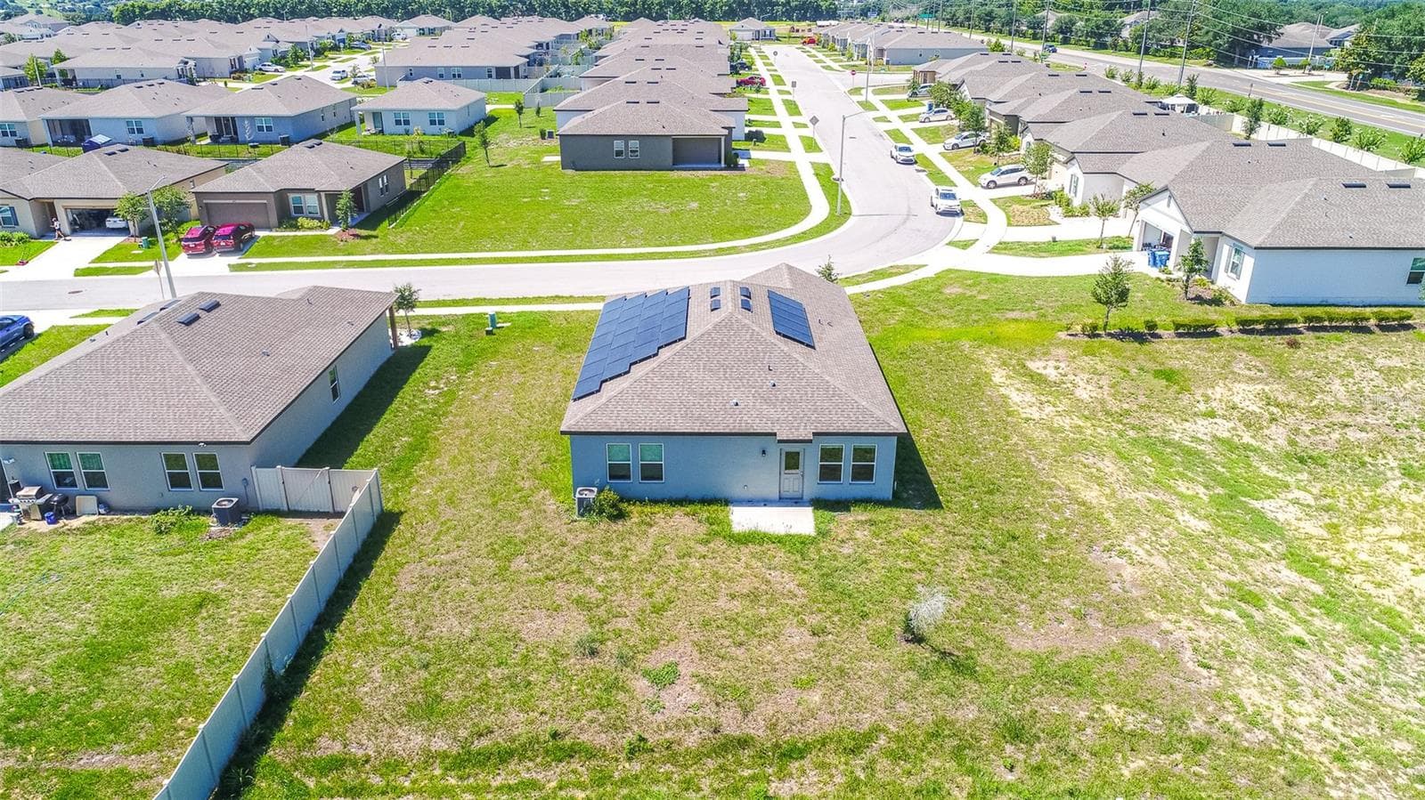 Single Family Residence at 436 HENNEPIN LOOP, LAKE WALES, photo 20 of 27