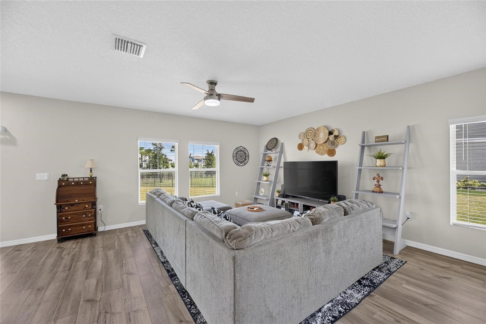 Single Family Residence at 5495 SUMMER SUNSET DR, APOLLO BEACH, photo 11 of 68