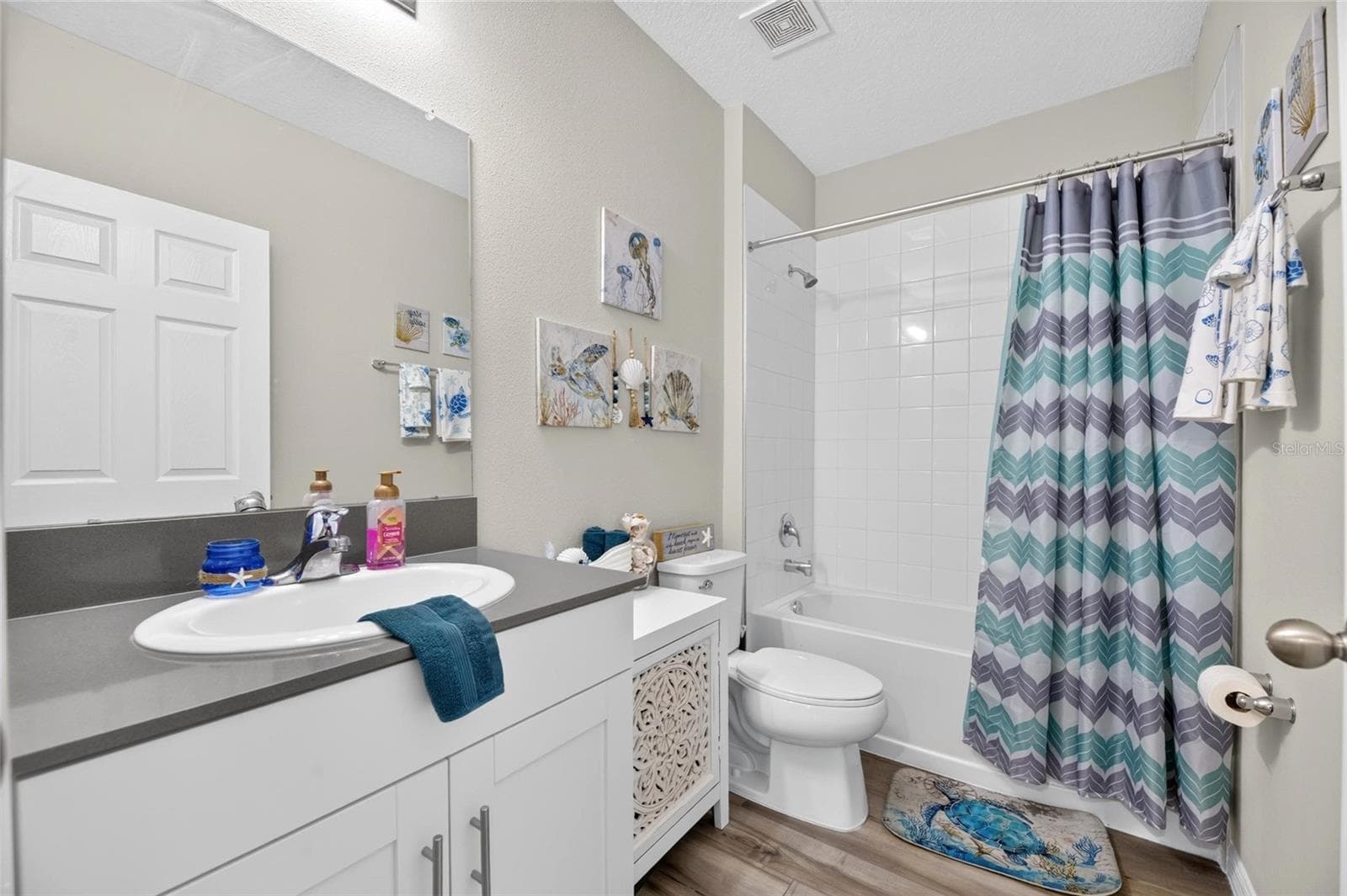 Single Family Residence at 5495 SUMMER SUNSET DR, APOLLO BEACH, photo 19 of 68