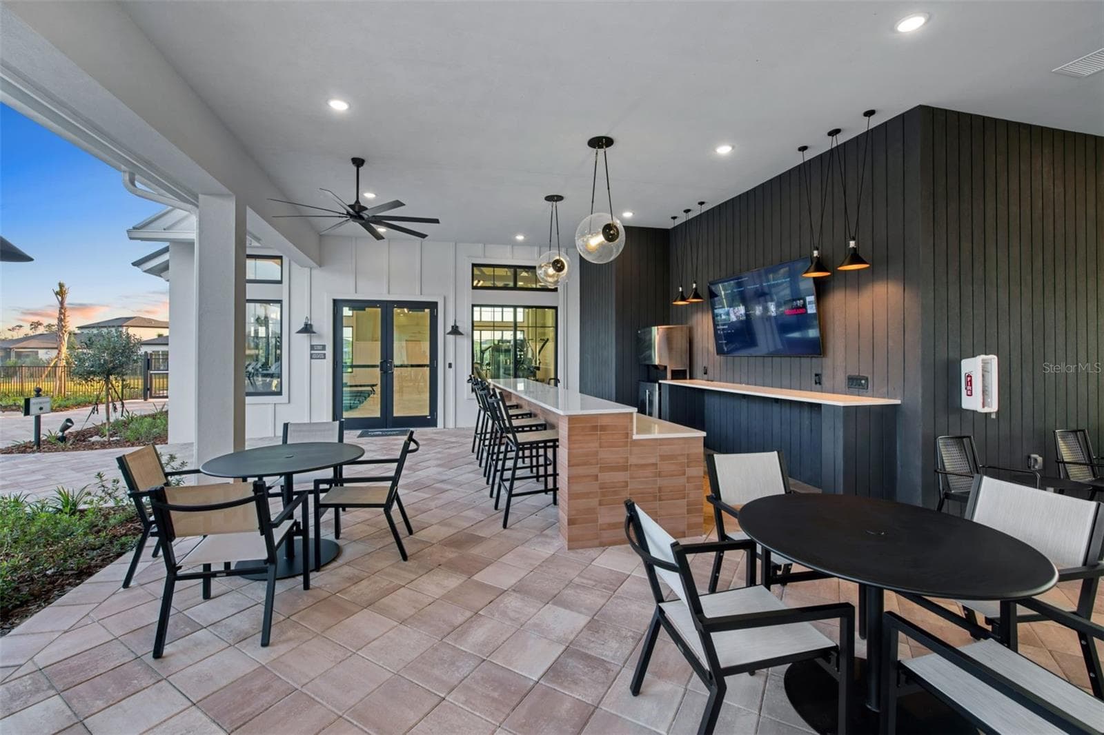 Clubhouse Covered Lanai - 6840 GILLY SHADOW ST, WESLEY CHAPEL