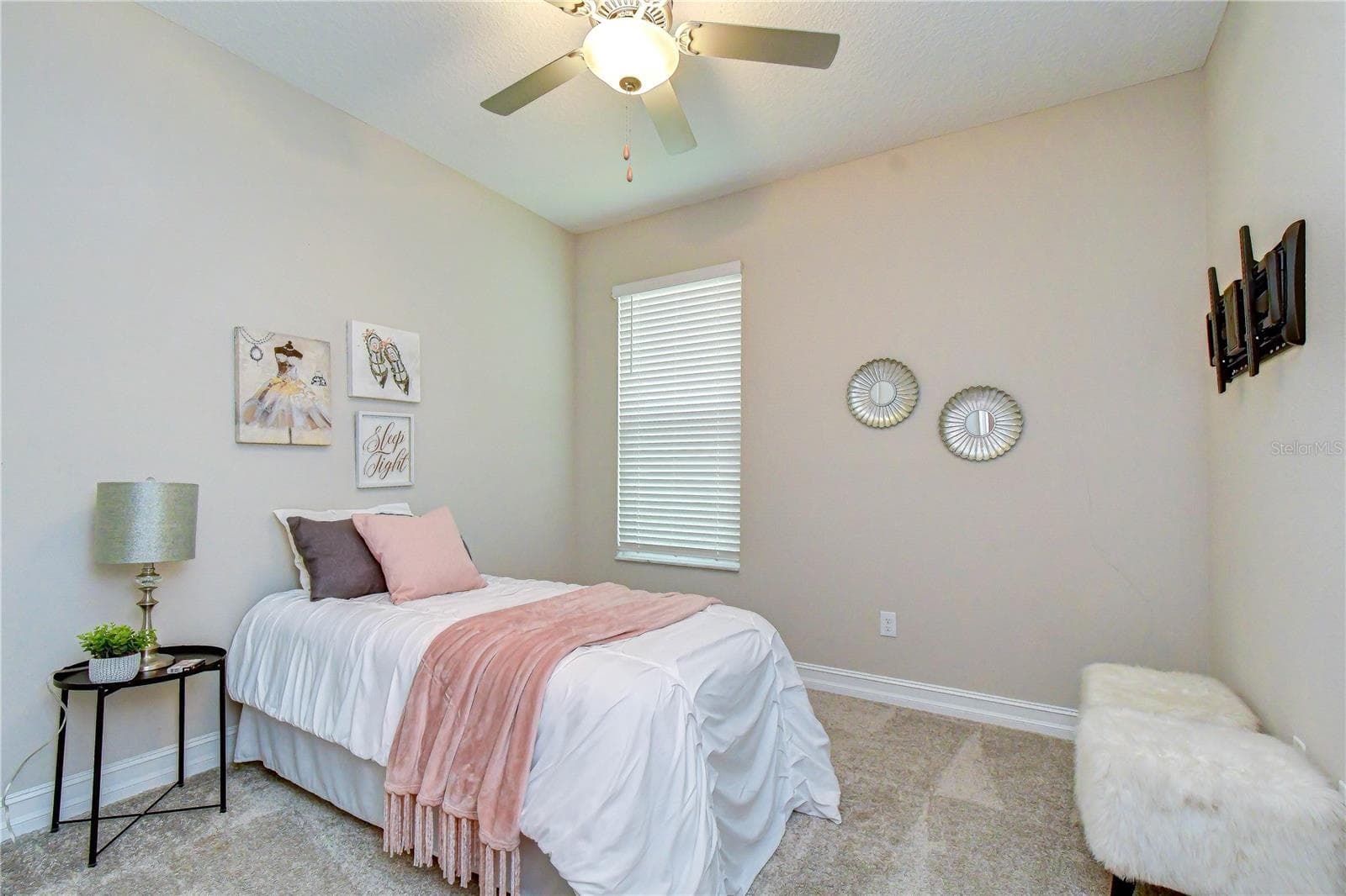 Single Family Residence at 21534 VIOLET PERIWINKLE DR, LAND O LAKES, photo 23 of 28