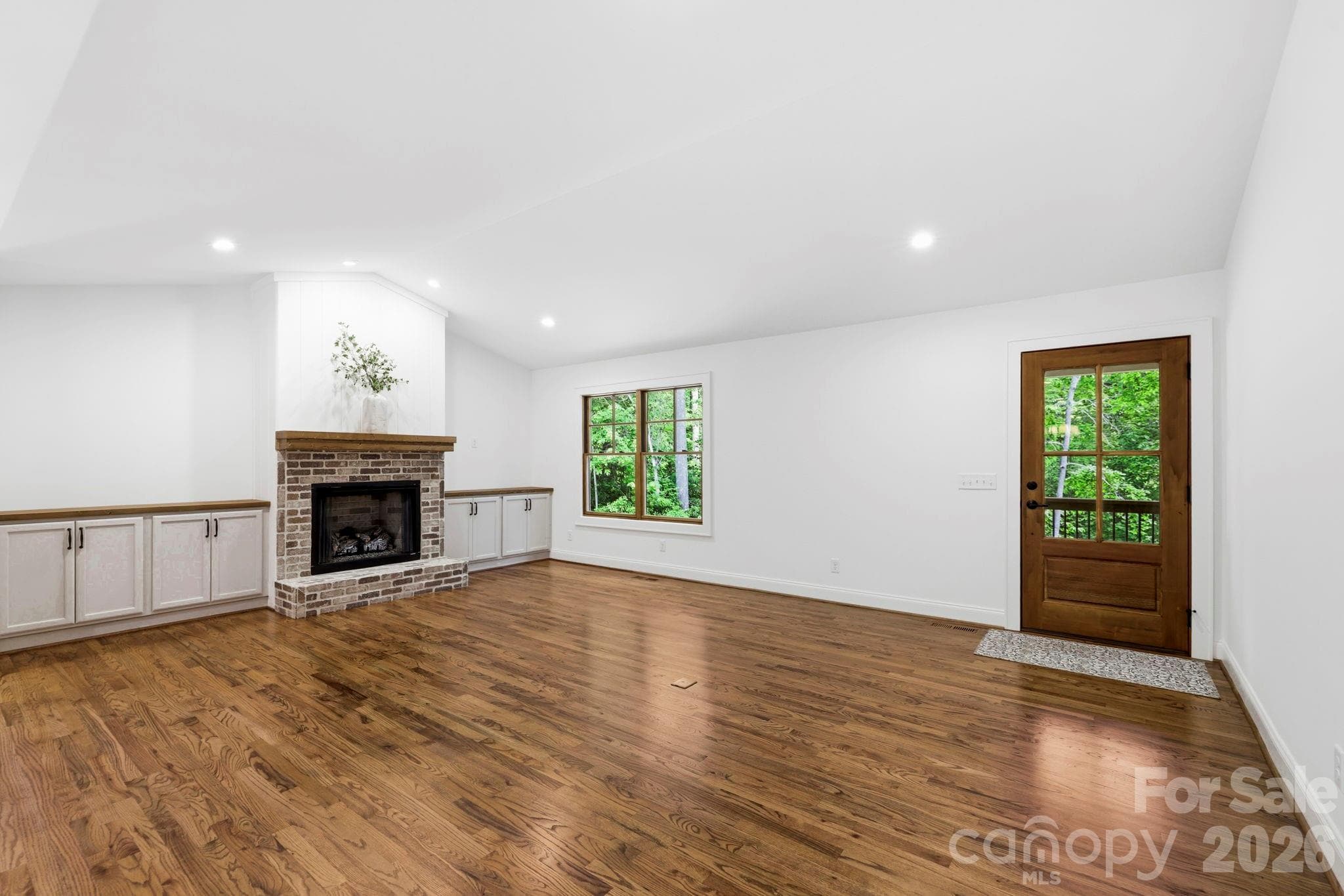 Single Family Residence at 316 Big Raven Lane, Saluda, photo 15 of 44