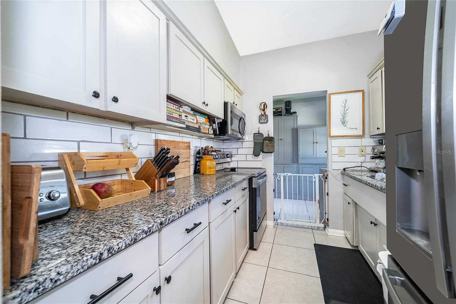 Single Family Residence at 1624 HOLLIS DR, ORLANDO, photo 12 of 24