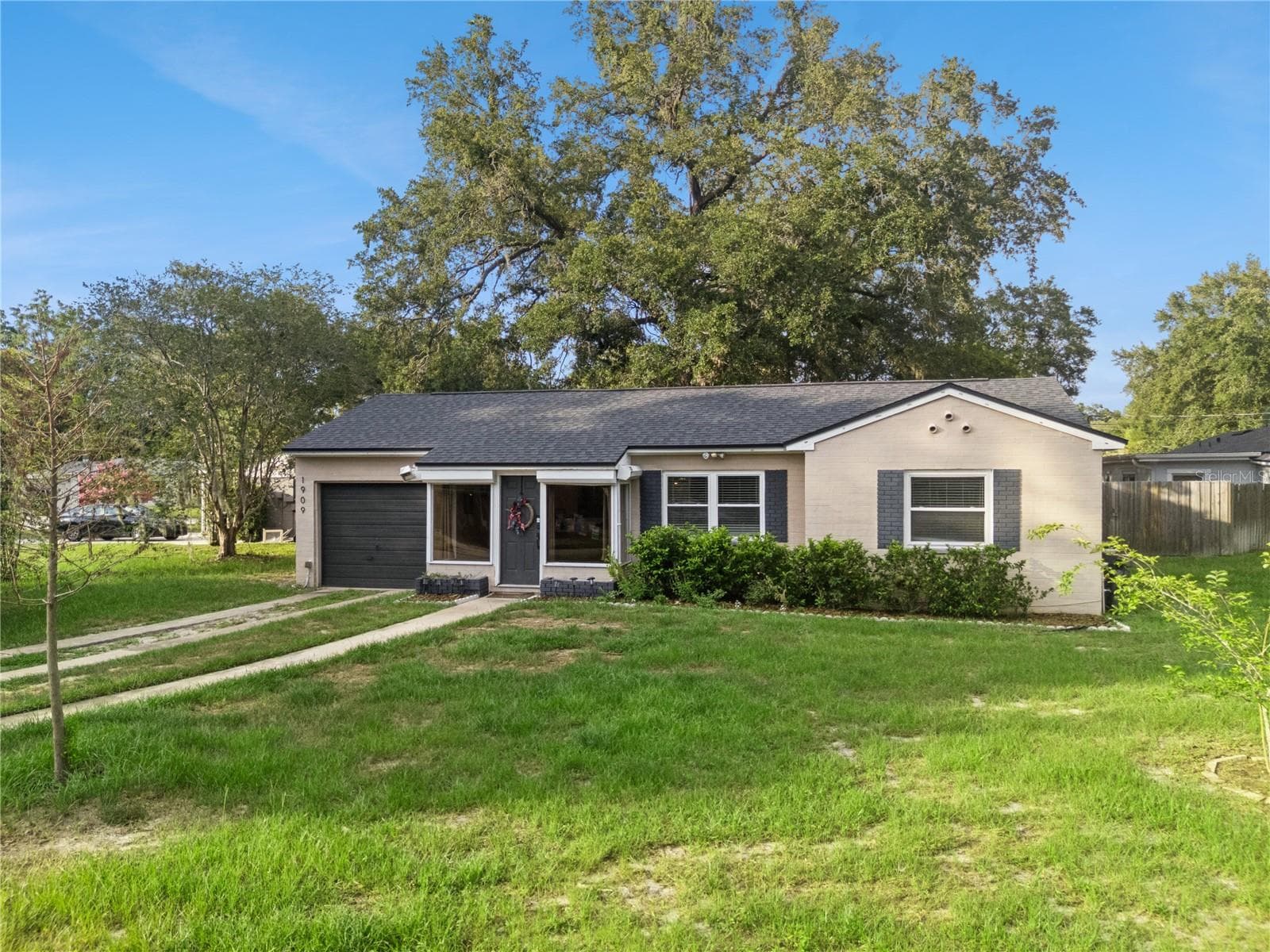 Single Family Residence at 1909 FERN CIR, ORLANDO, photo 37 of 45