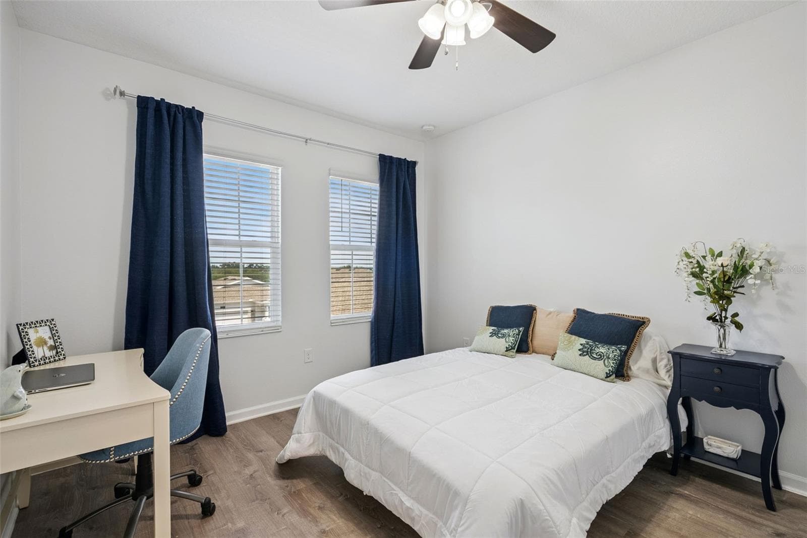 Spacious secondary bedroom - 1235 DORA PARC LN, MOUNT DORA