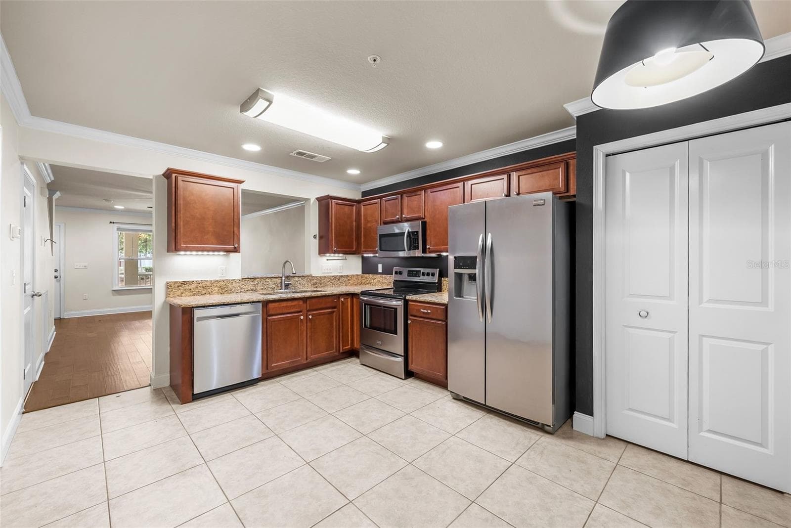Condominium at 4605 SW 48TH DR #155, GAINESVILLE, photo 7 of 21