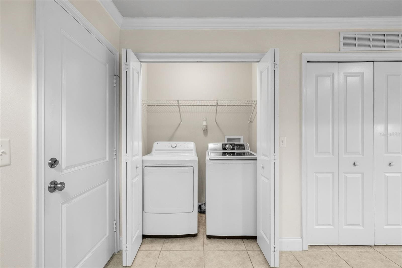 Condominium at 4605 SW 48TH DR #155, GAINESVILLE, photo 11 of 21