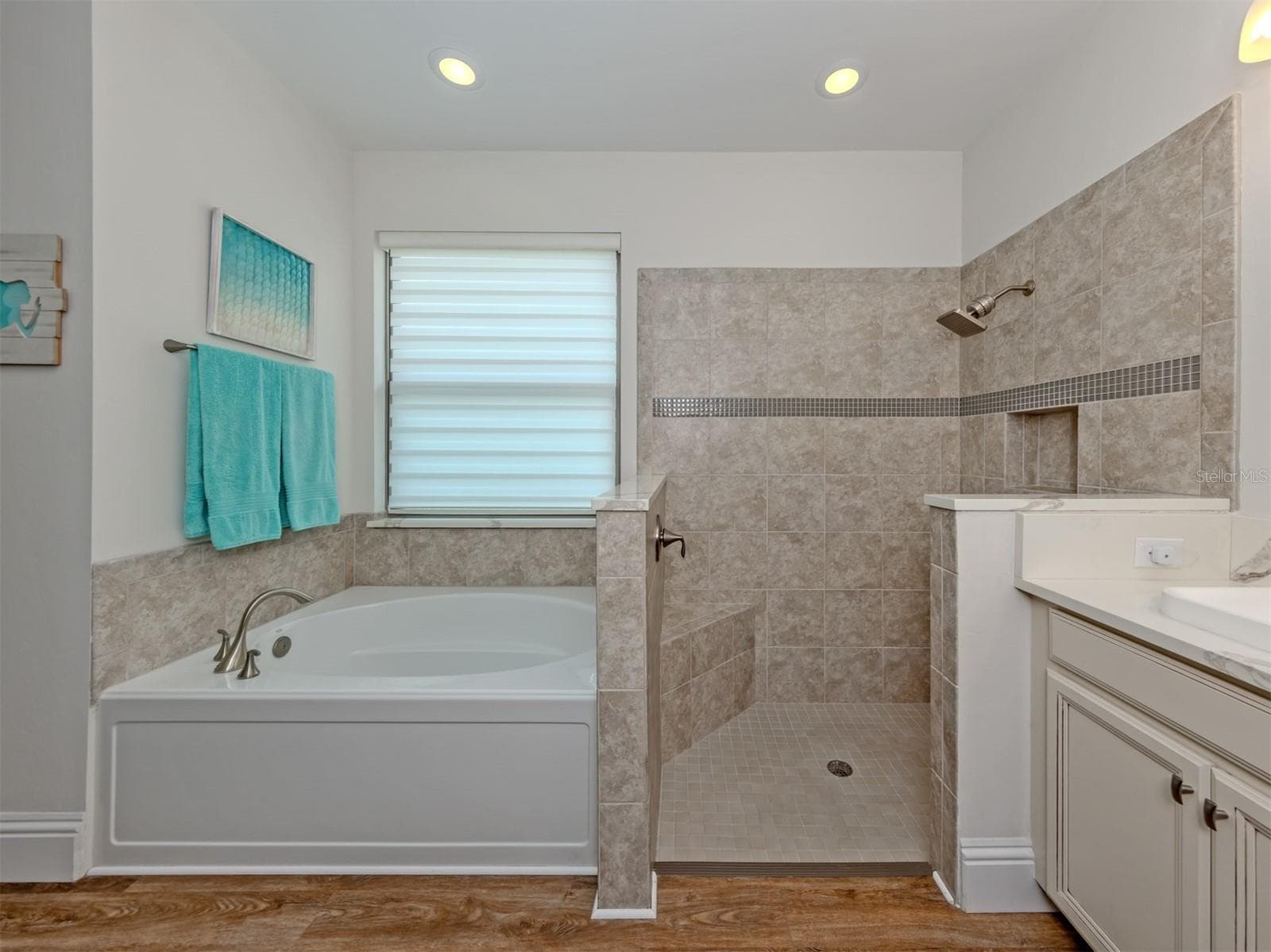 Primary Bath - 155 TOSCAVILLA BLVD, NOKOMIS