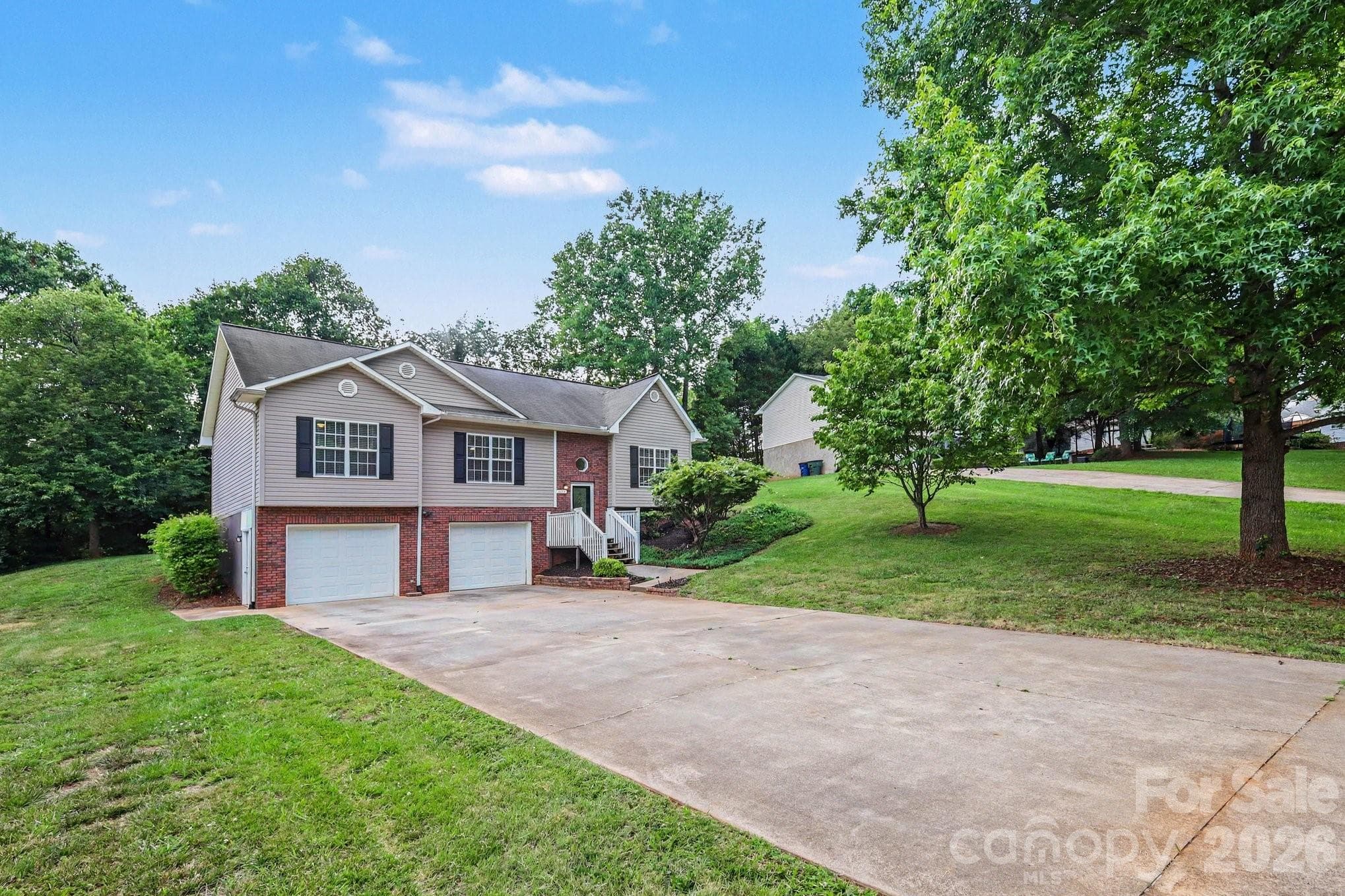 Single Family Residence at 1607 Indian Springs Drive NW, Conover, photo 2 of 25