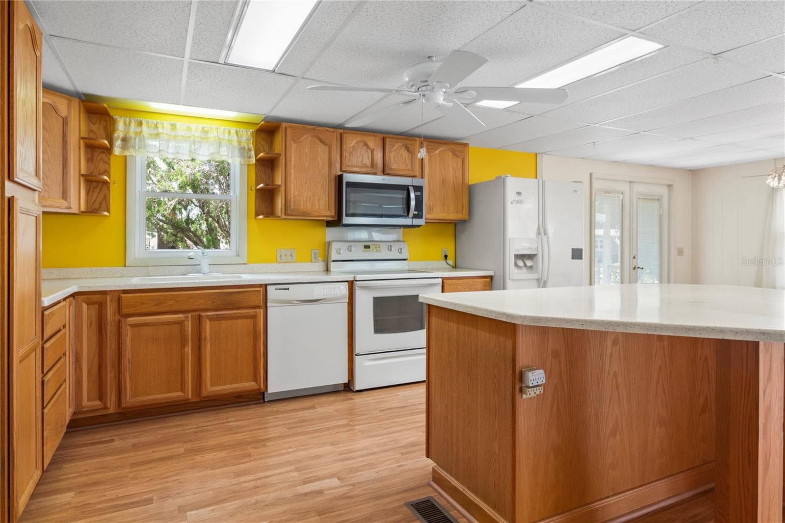 Manufactured Home at 12501 ULMERTON RD #217, LARGO, photo 8 of 34