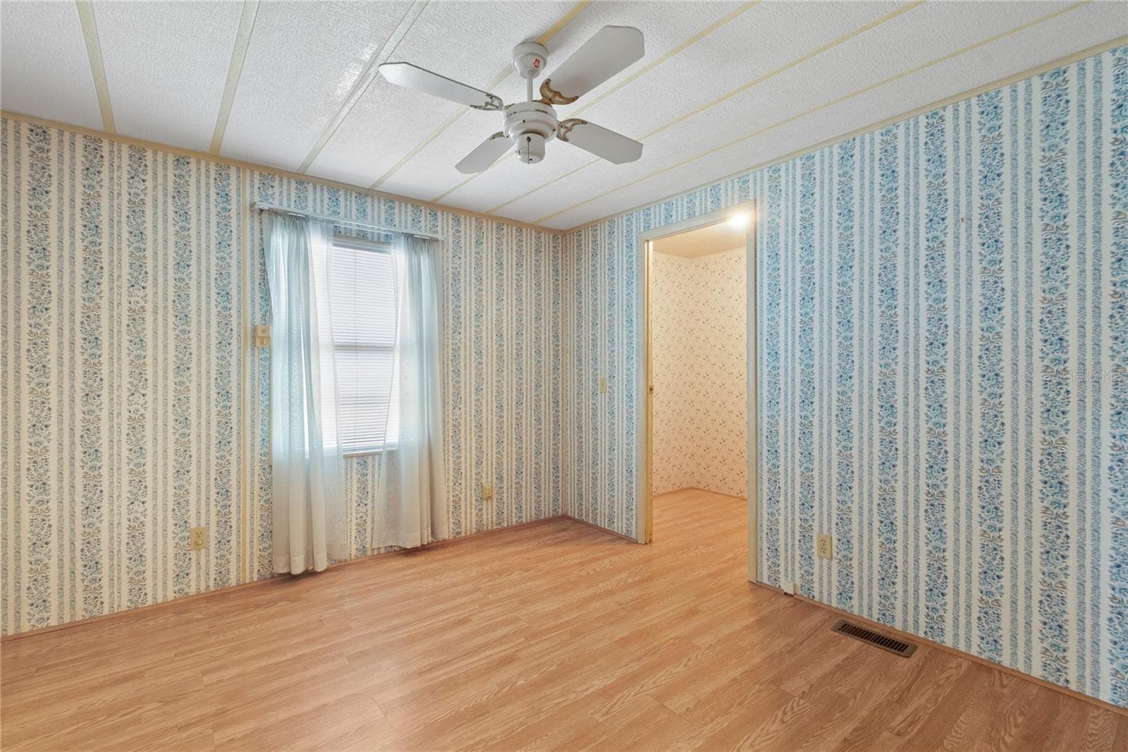 Manufactured Home at 12501 ULMERTON RD #217, LARGO, photo 16 of 34