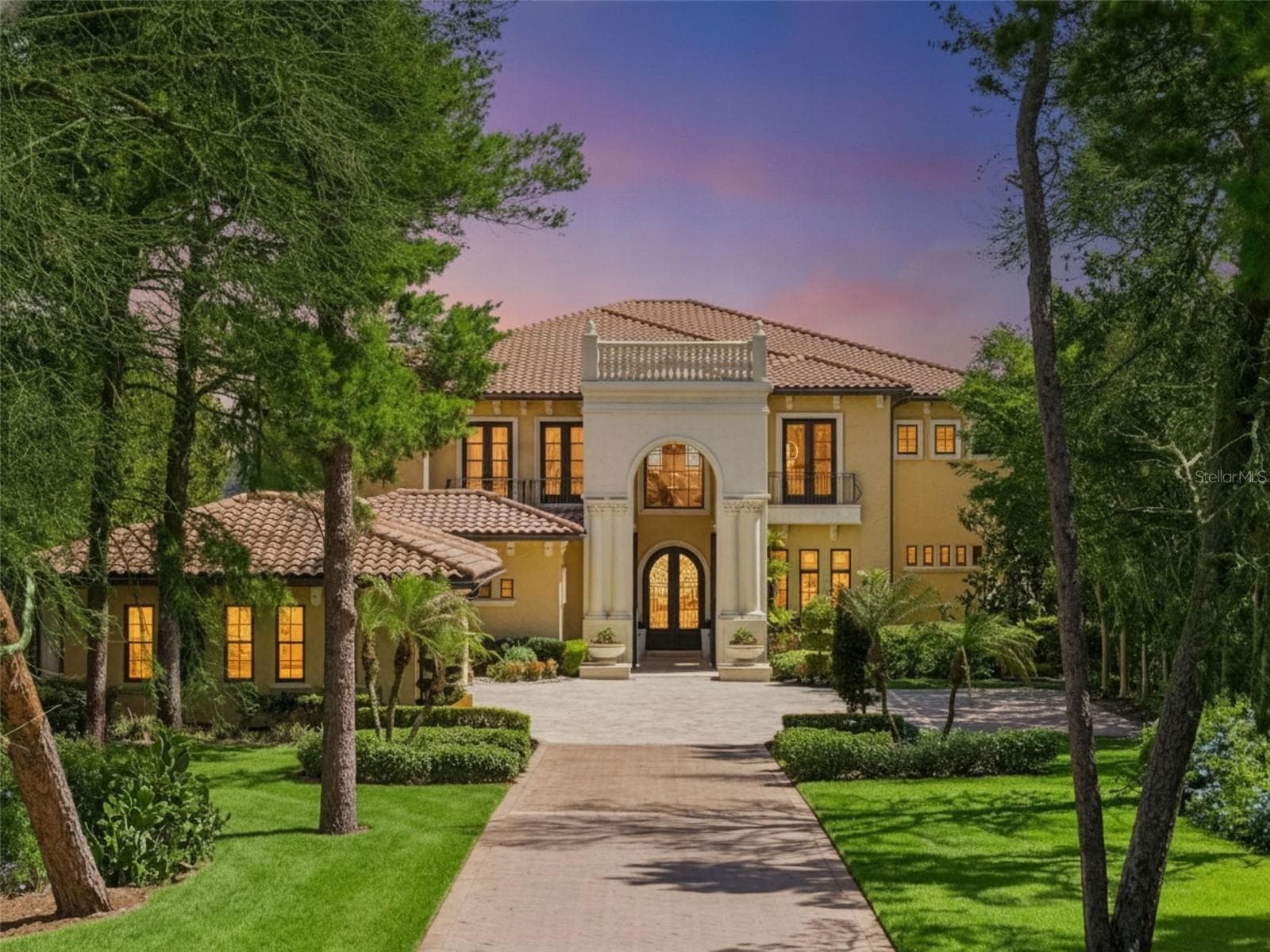 16619 AREZO CT