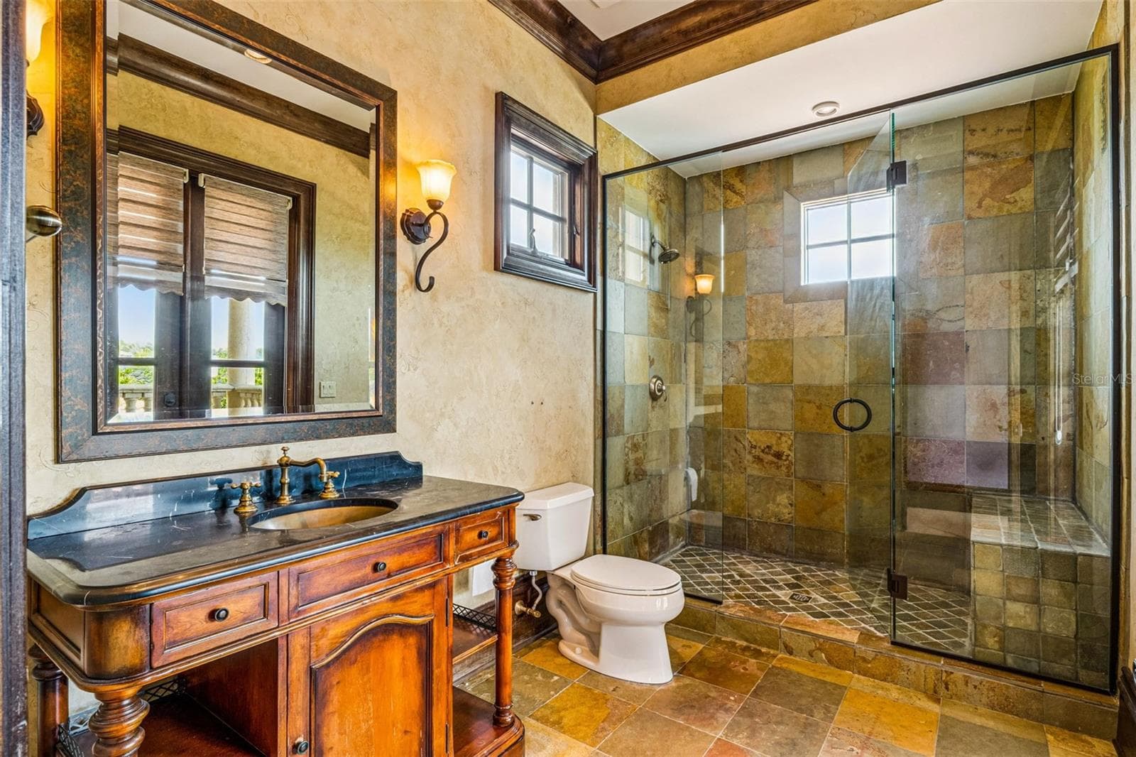 Bedroom Suite 5 Bathroom - 16619 AREZO CT, MONTVERDE