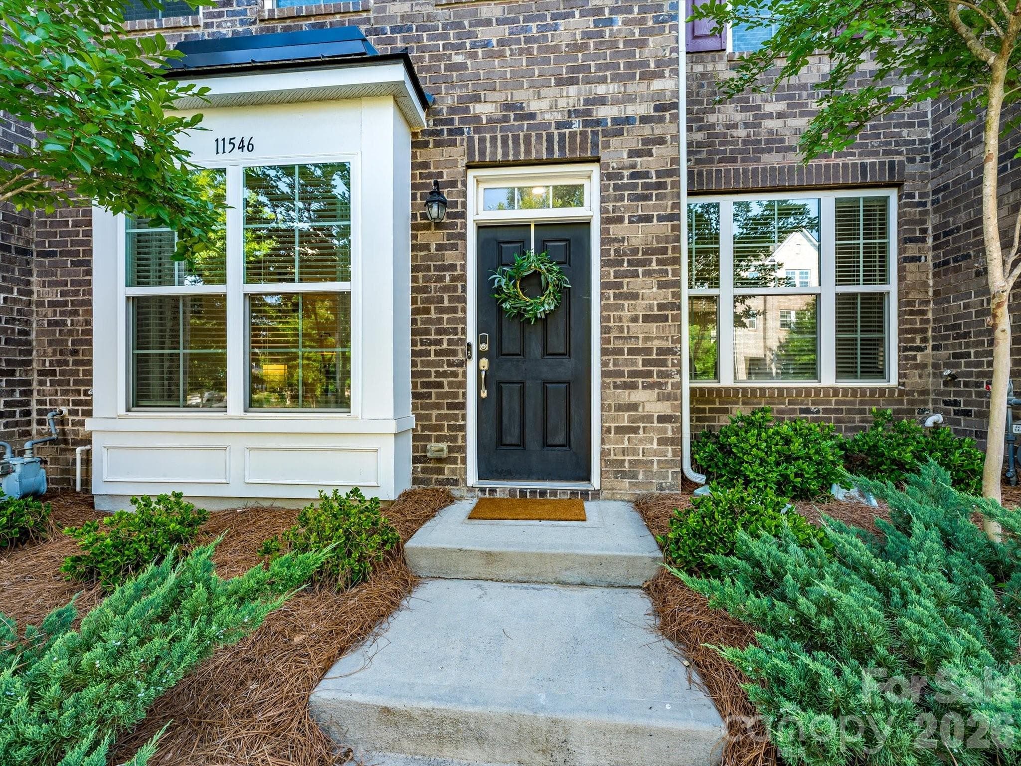 Townhouse at Charlotte, photo 2 of 27