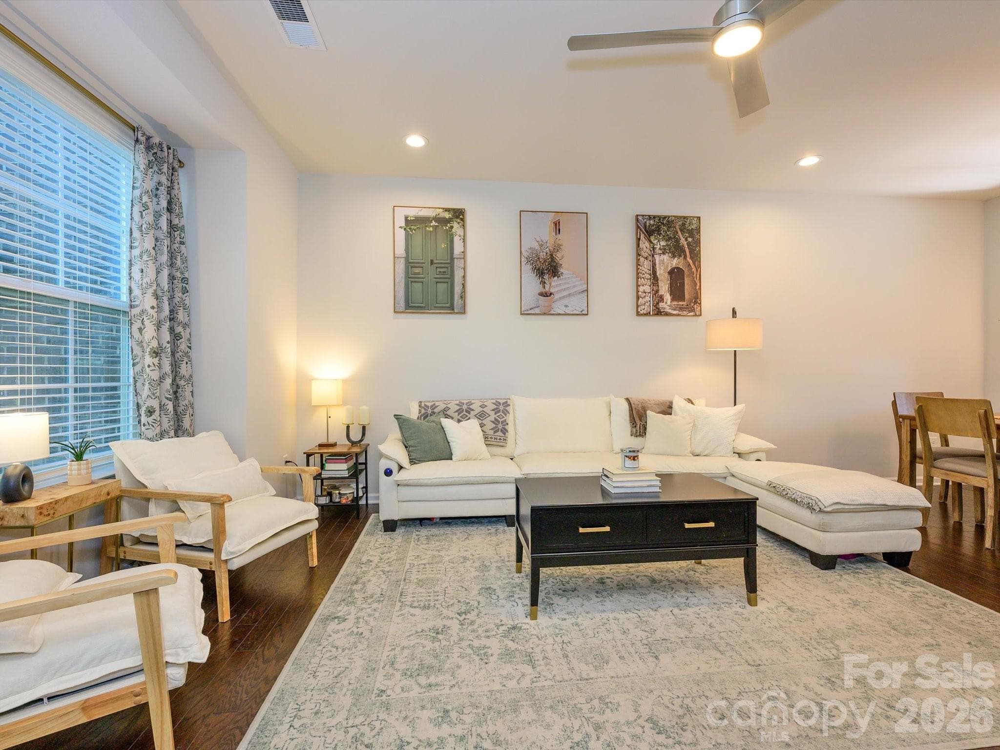 Townhouse at Charlotte, photo 4 of 27