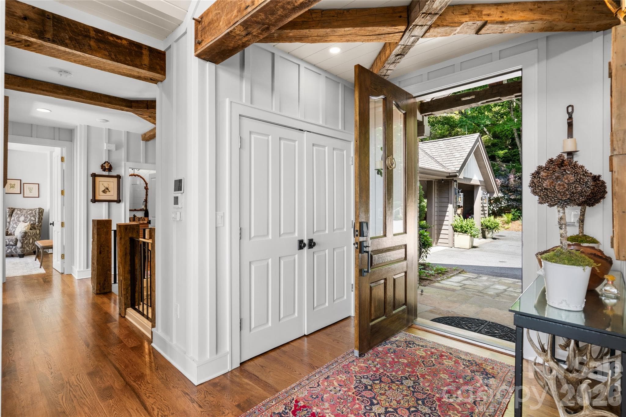 Single Family Residence at 100 Meadow Ridge Drive, Lake Toxaway, photo 4 of 48