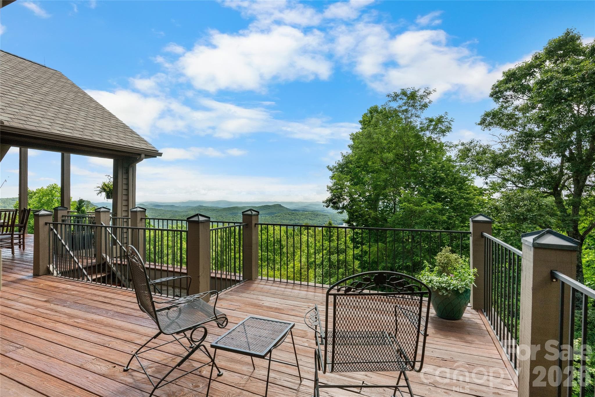 Single Family Residence at 100 Meadow Ridge Drive, Lake Toxaway, photo 25 of 48