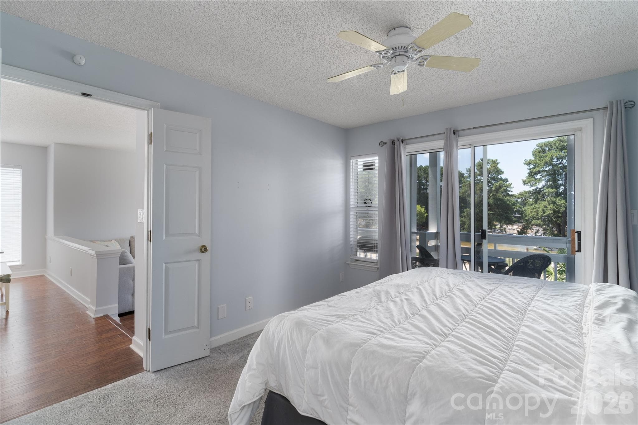 Condominium at 17919 Kings Point Drive, Cornelius, photo 20 of 39