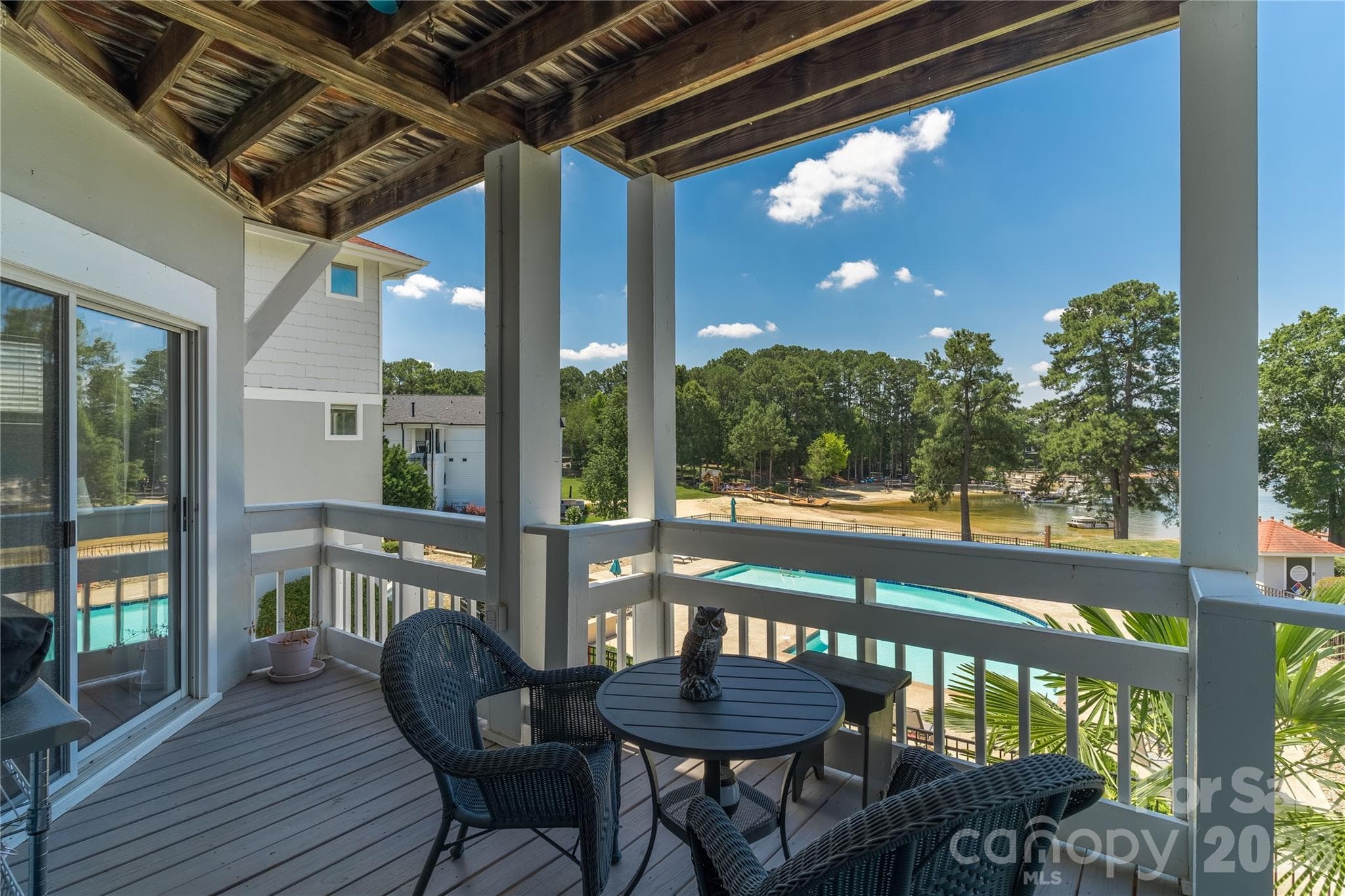 Condominium at 17919 Kings Point Drive, Cornelius, photo 26 of 39