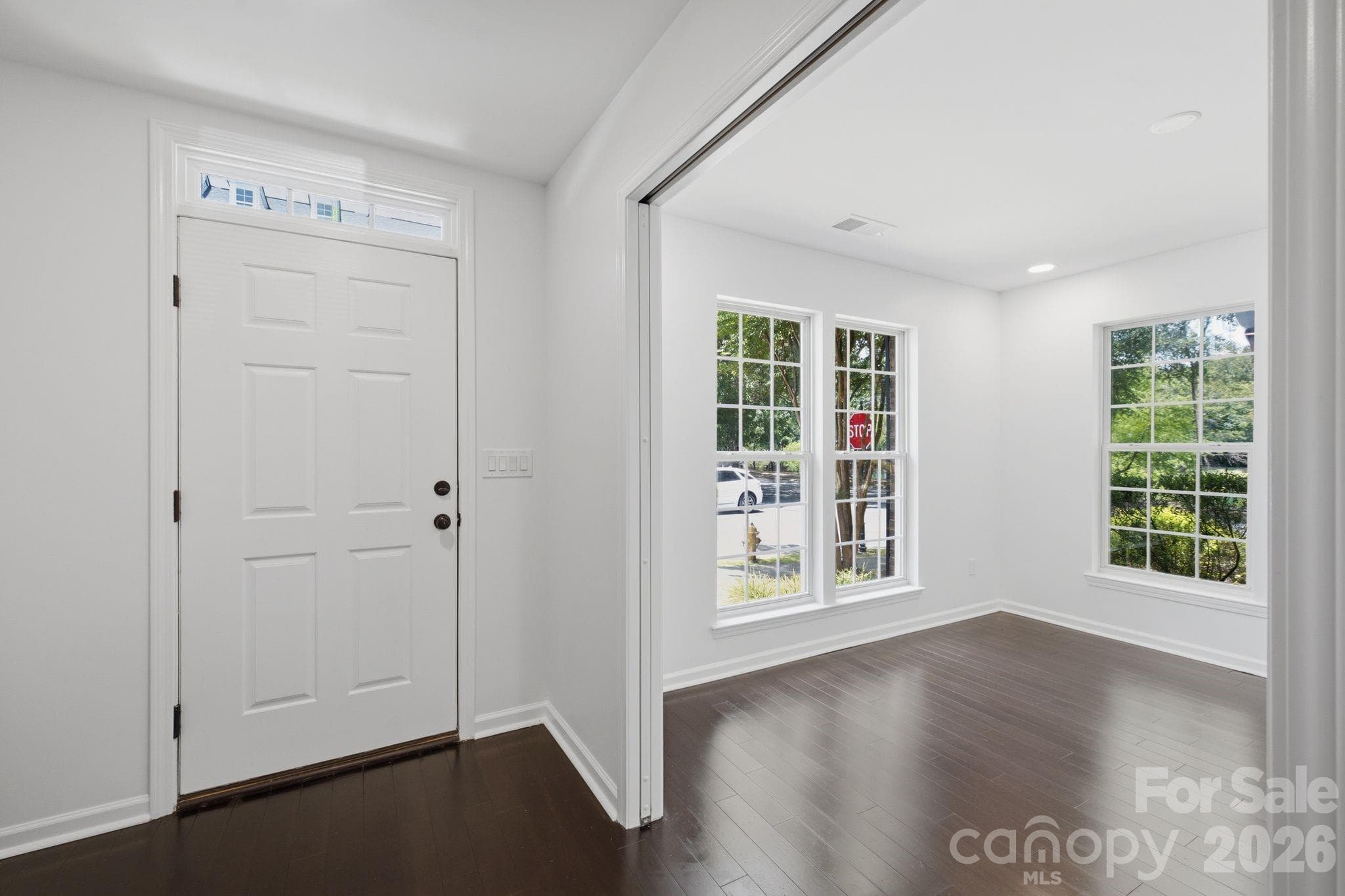 front door/ foyer - Charlotte