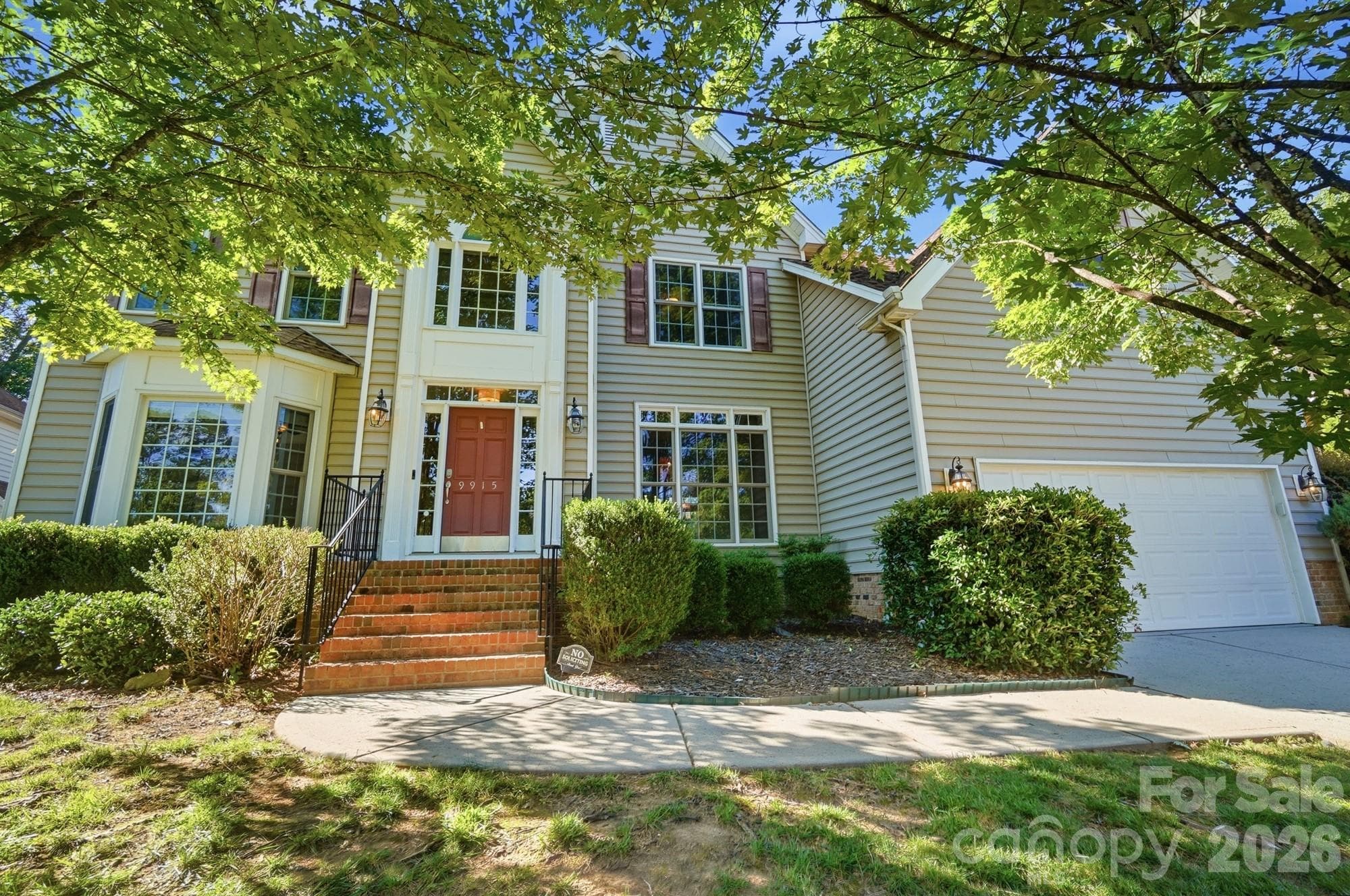 Single Family Residence at Charlotte, photo 4 of 39