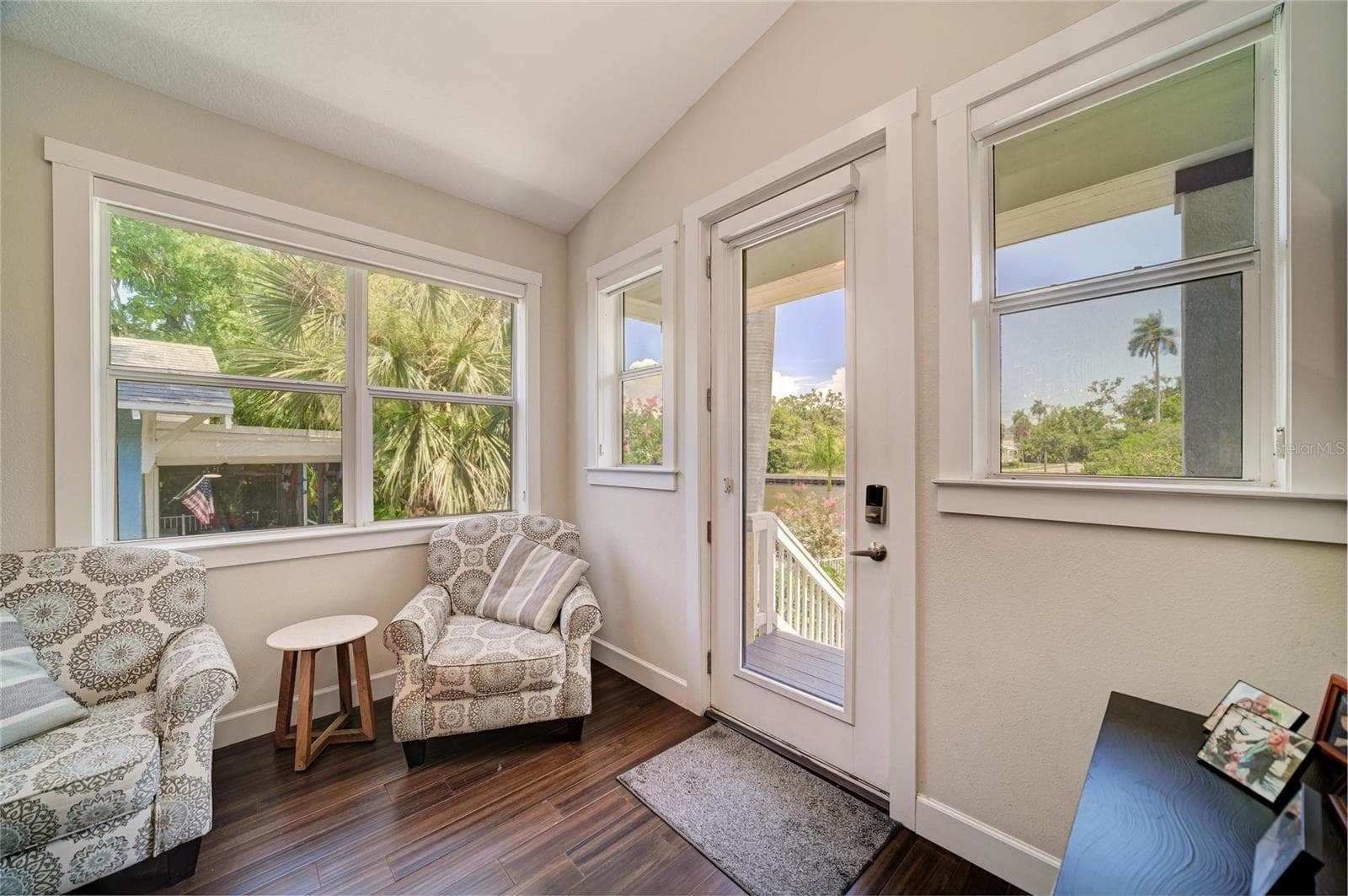 Single Family Residence at 632 VIRGINIA DR, BRADENTON, photo 9 of 57