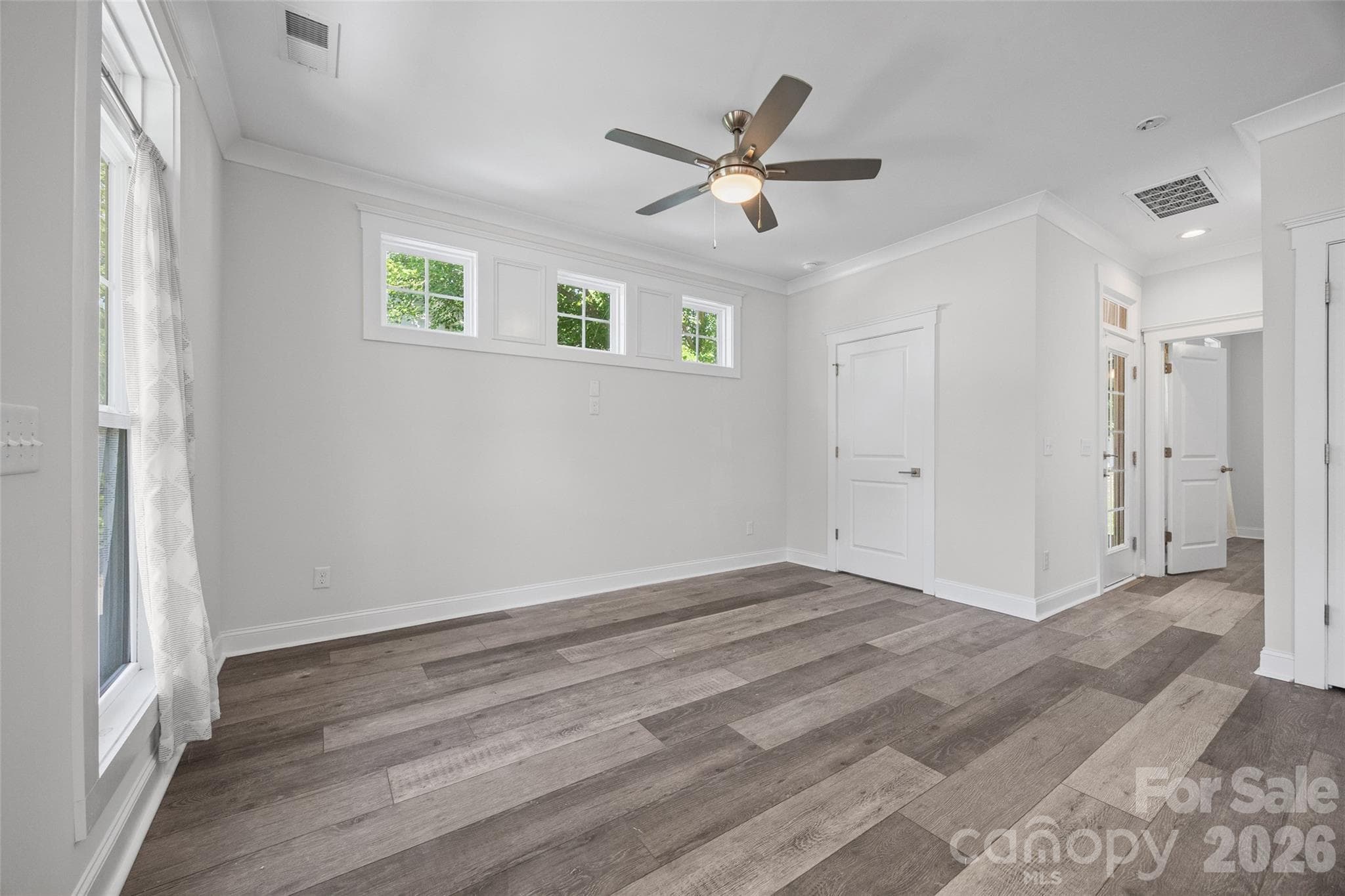 Single Family Residence at Charlotte, photo 7 of 42