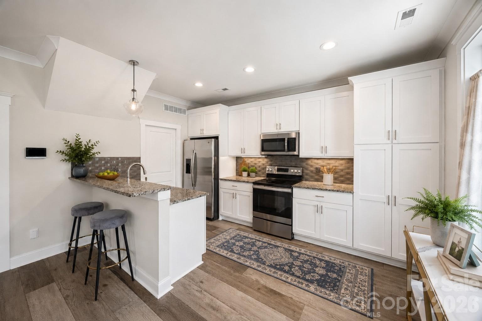 Single Family Residence at Charlotte, photo 9 of 42