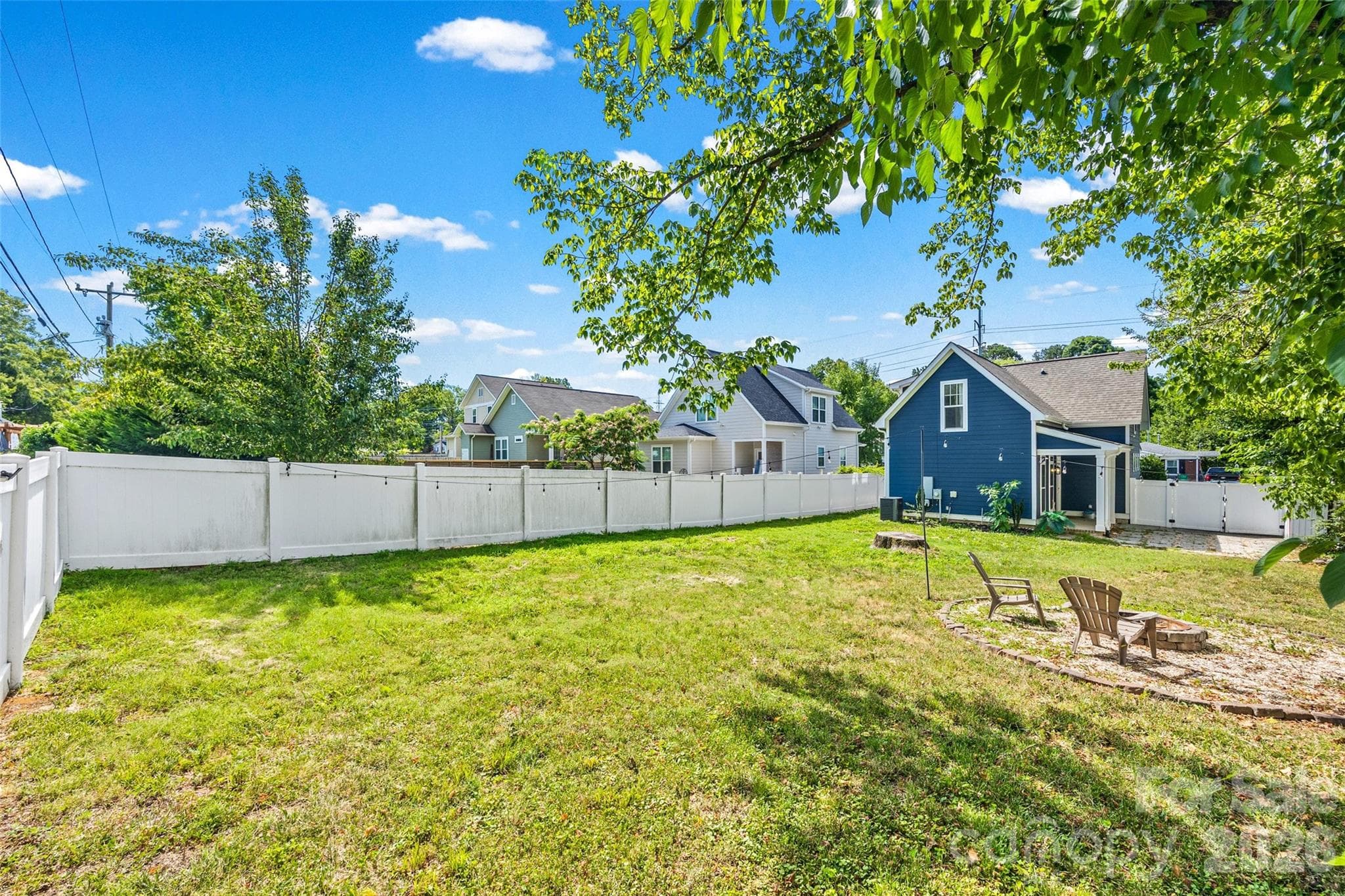 Single Family Residence at Charlotte, photo 35 of 42