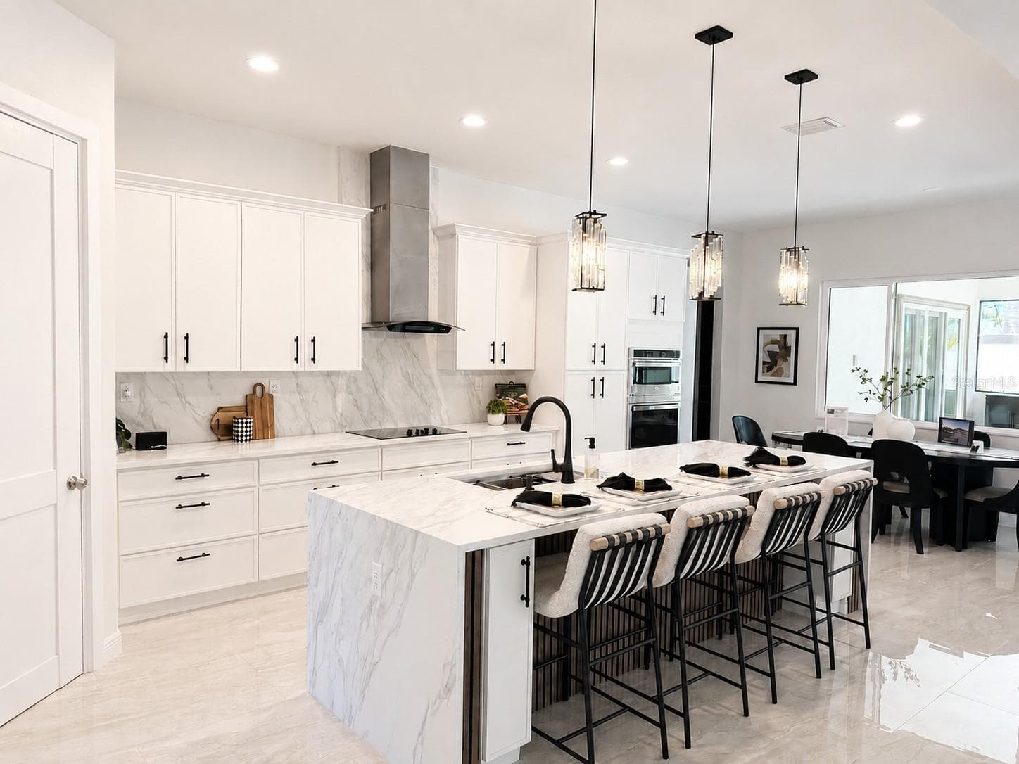 Kitchen with Breakfast NOOK - 10700 PONTOFINO CIR, TRINITY