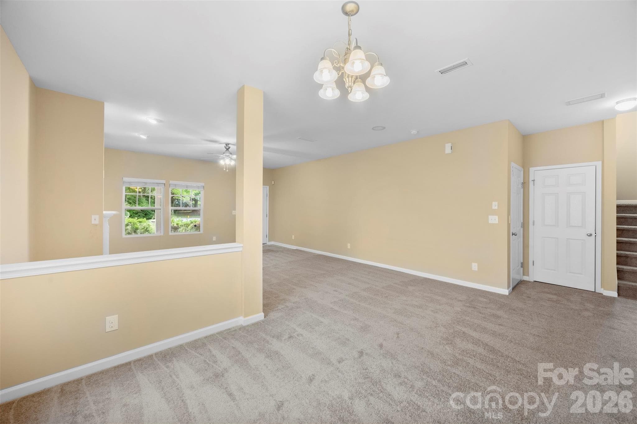 Single Family Residence at 1831 Yaupon Road, Charlotte, photo 12 of 39