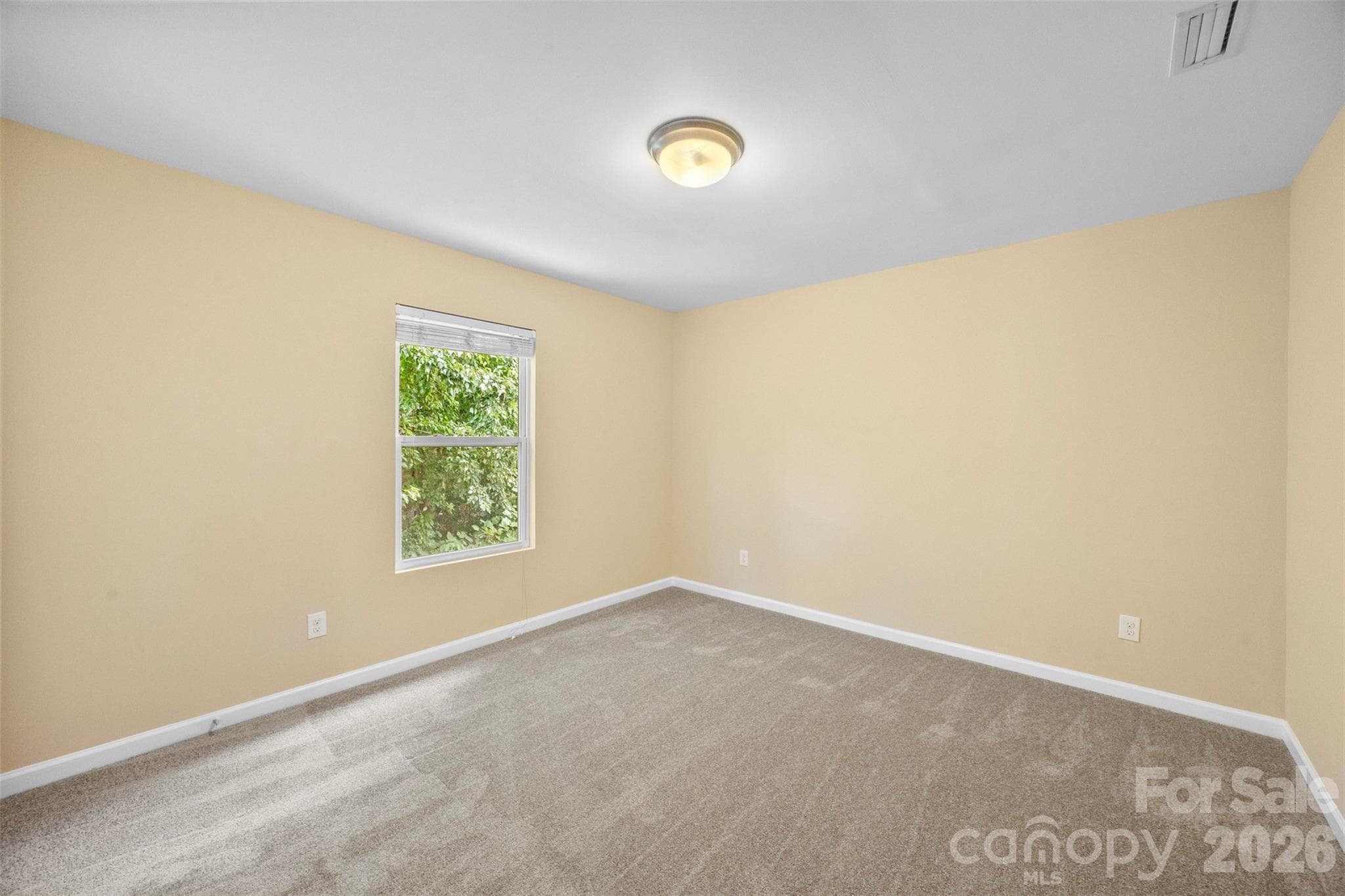 Single Family Residence at 1831 Yaupon Road, Charlotte, photo 20 of 39