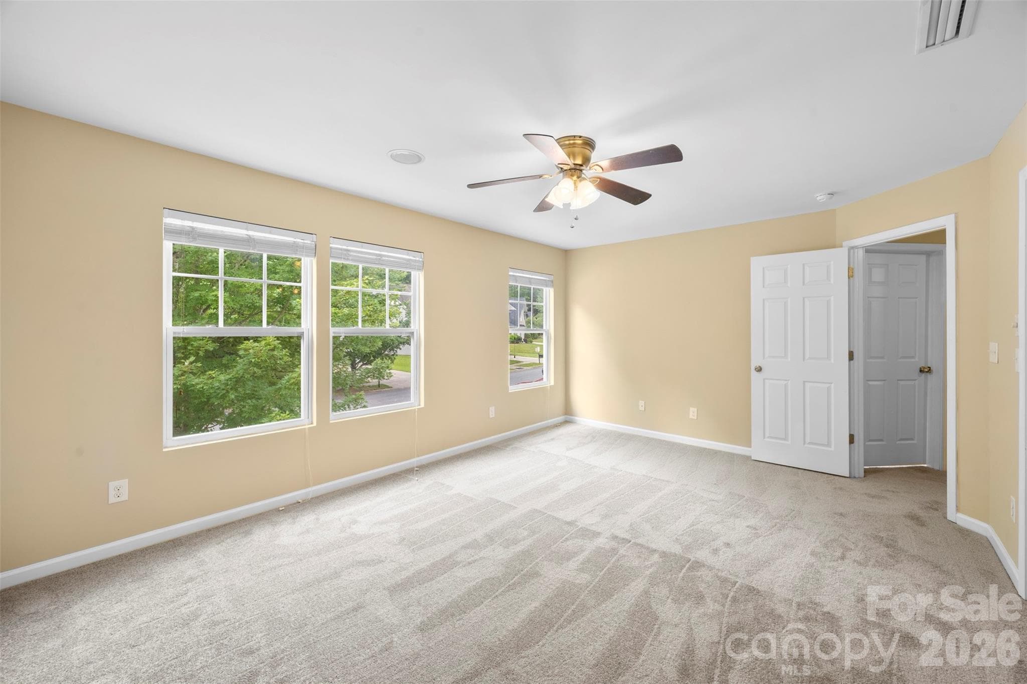 Single Family Residence at 1831 Yaupon Road, Charlotte, photo 24 of 39