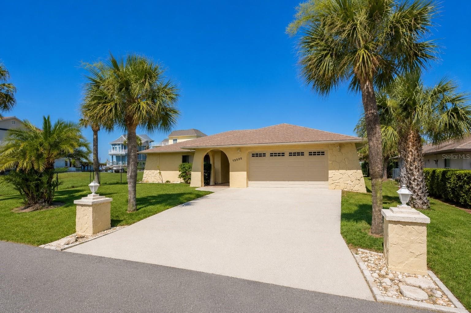 13525 Claudia Drive. - 13525 CLAUDIA DR, HUDSON