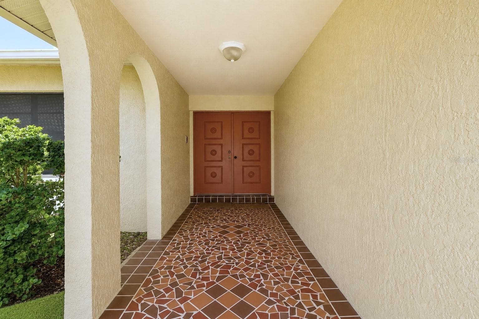 Entry. - 13525 CLAUDIA DR, HUDSON